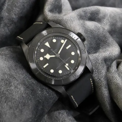 Tudor Black Bay 79210CNU 41mm Ceramic Black 6