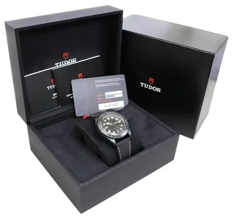 Tudor Black Bay 79210CNU 41mm Ceramic Black 8