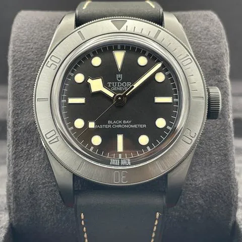 Tudor Black Bay 79210CNU 41mm Ceramic Black