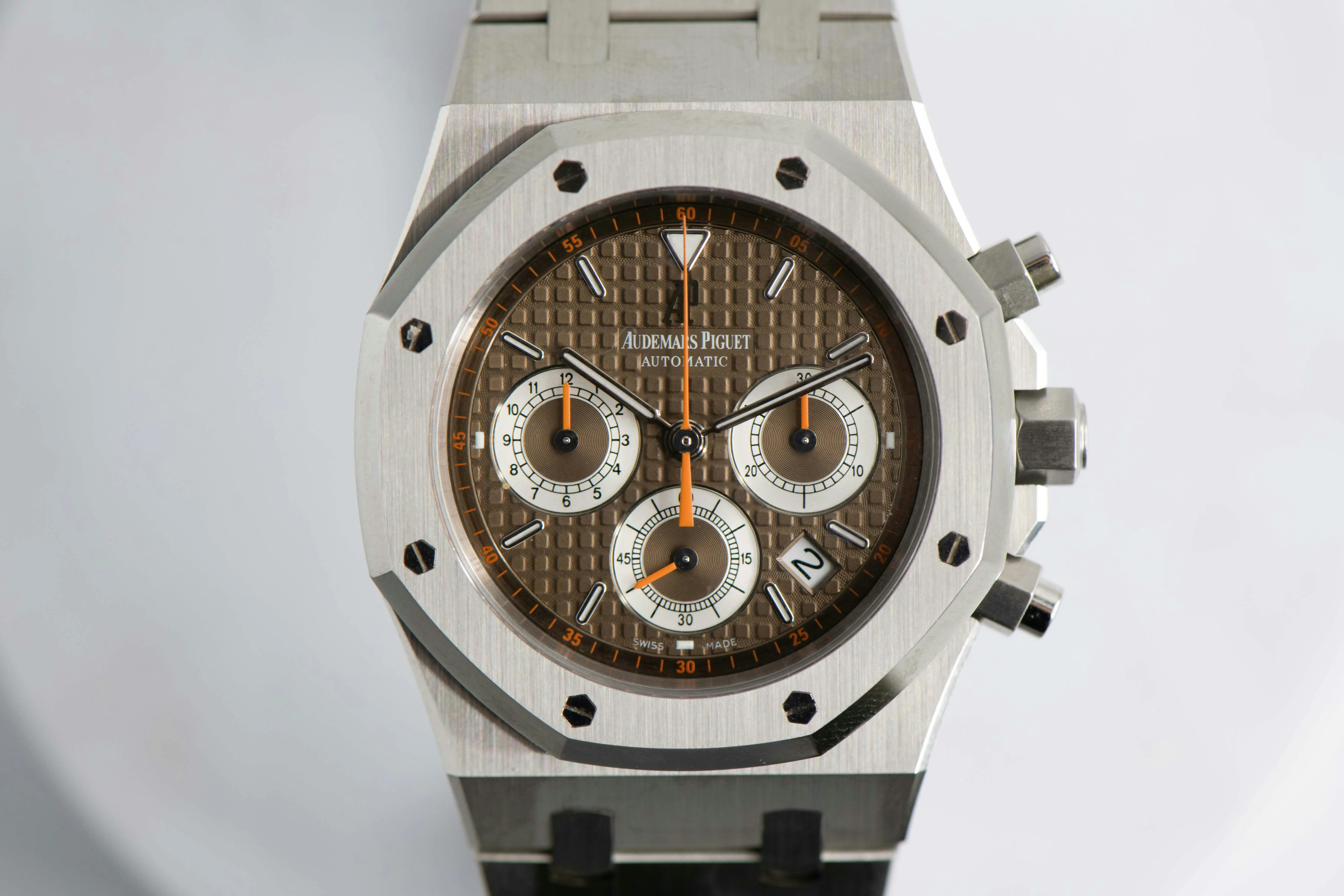 Audemars Piguet Royal Oak Chronograph 26300ST.00110ST.08 39mm Stainless steel Brown 1