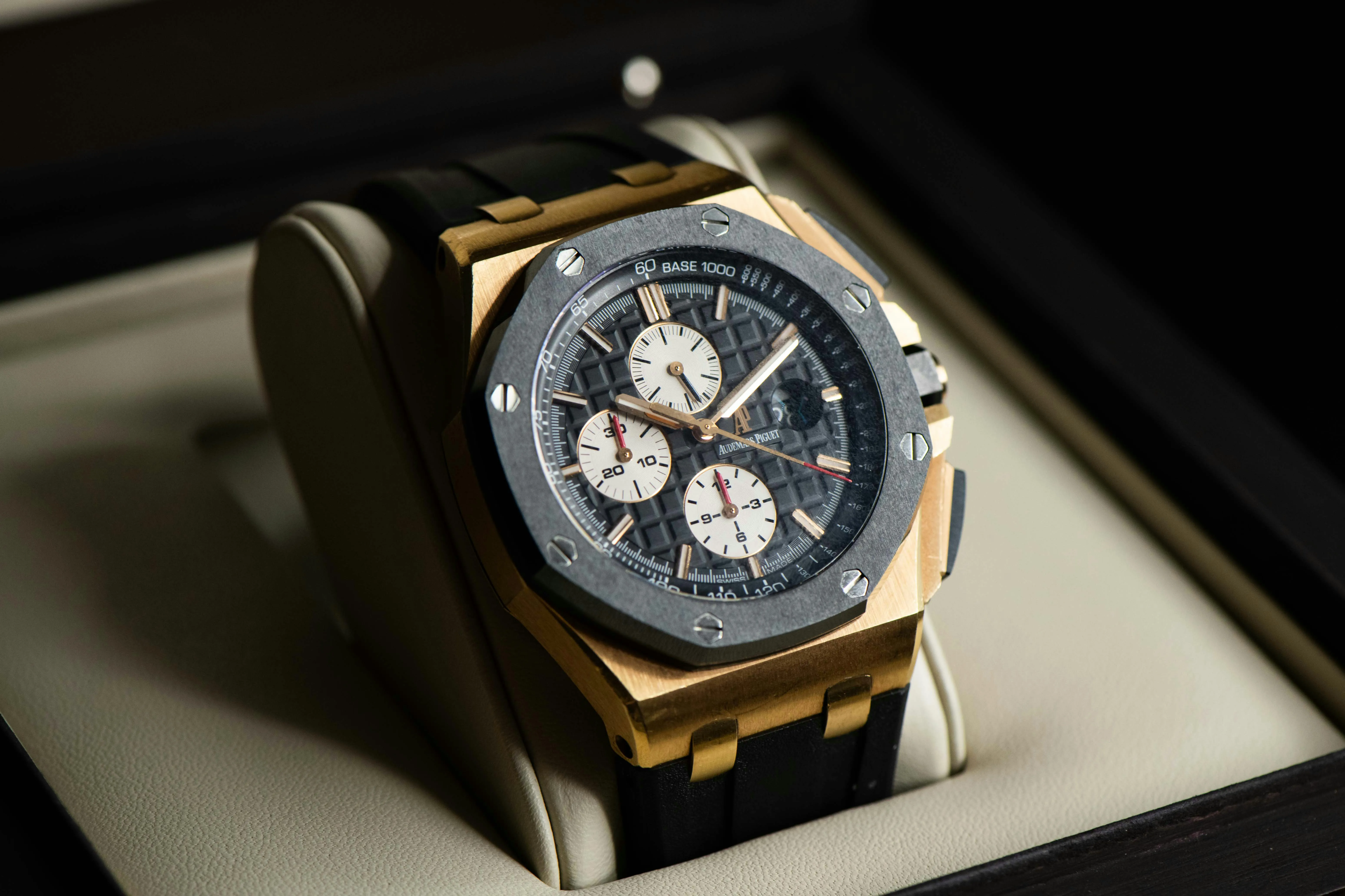 Audemars Piguet Royal Oak Offshore 26400RO.OO.A002CA.01