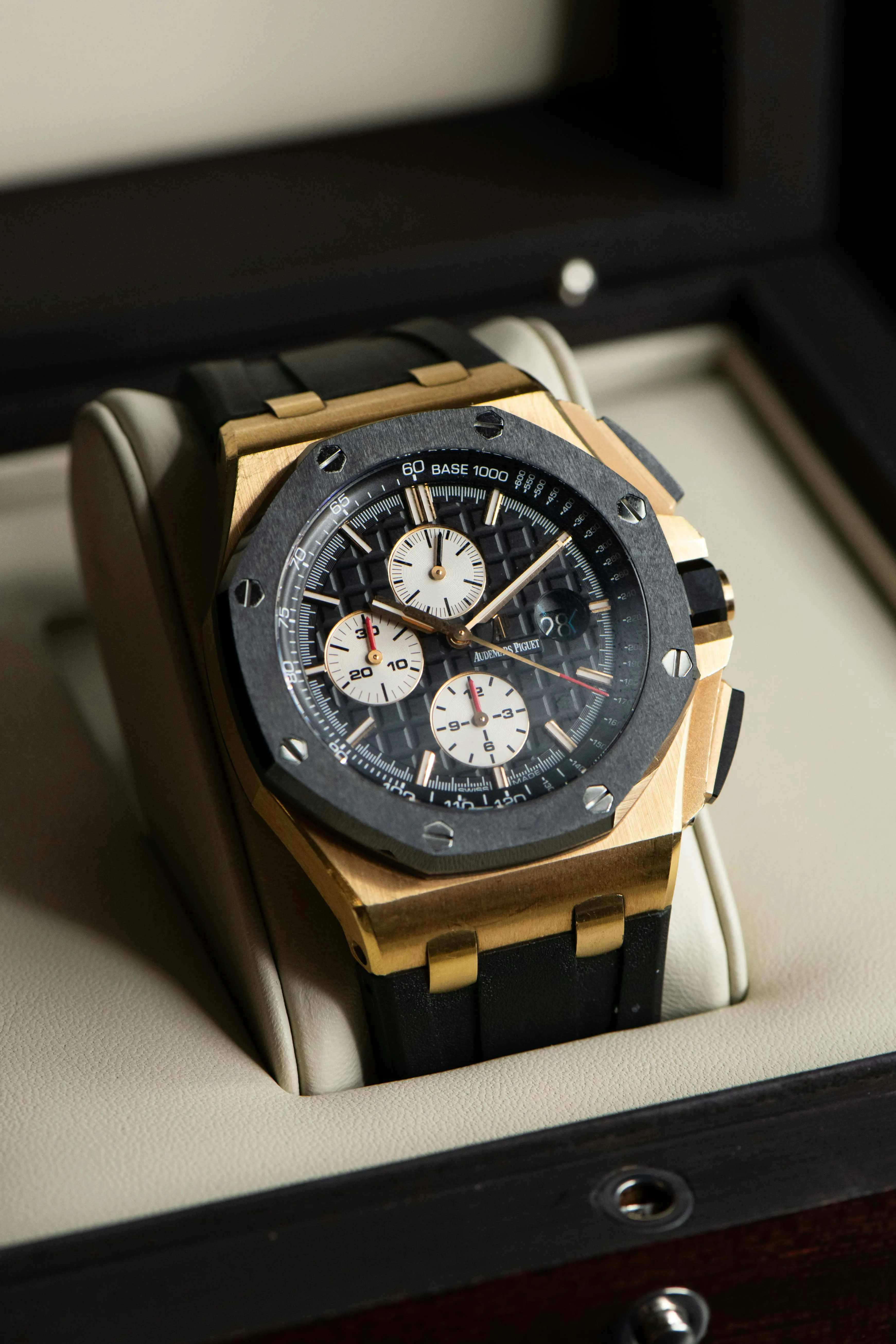 Audemars Piguet Royal Oak Offshore 26400RO.OO.A002CA.01 44mm Ceramic and Rose gold Black 12