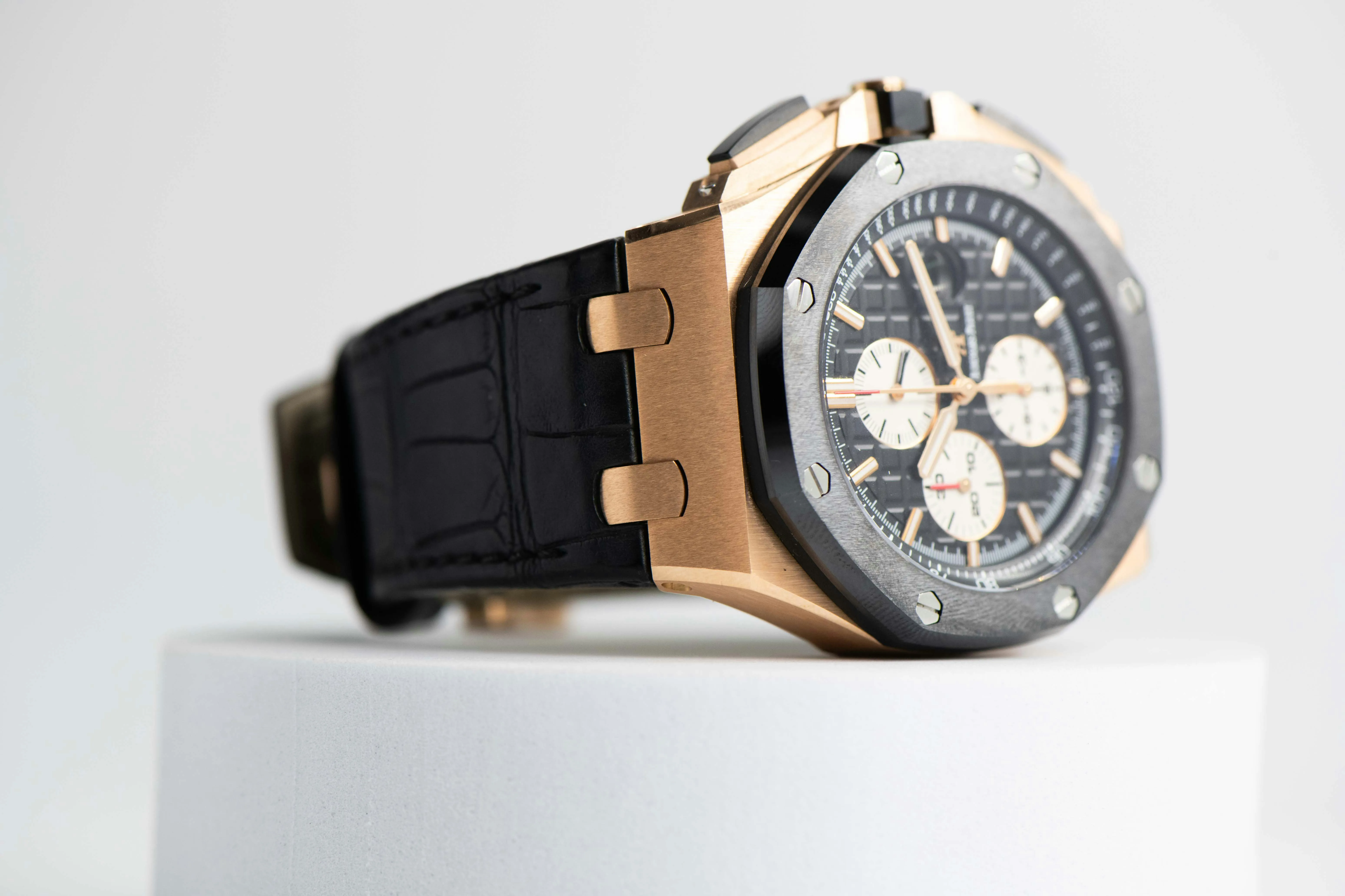 Audemars Piguet Royal Oak Offshore 26400RO.OO.A002CA.01 44mm Rose gold Black 11