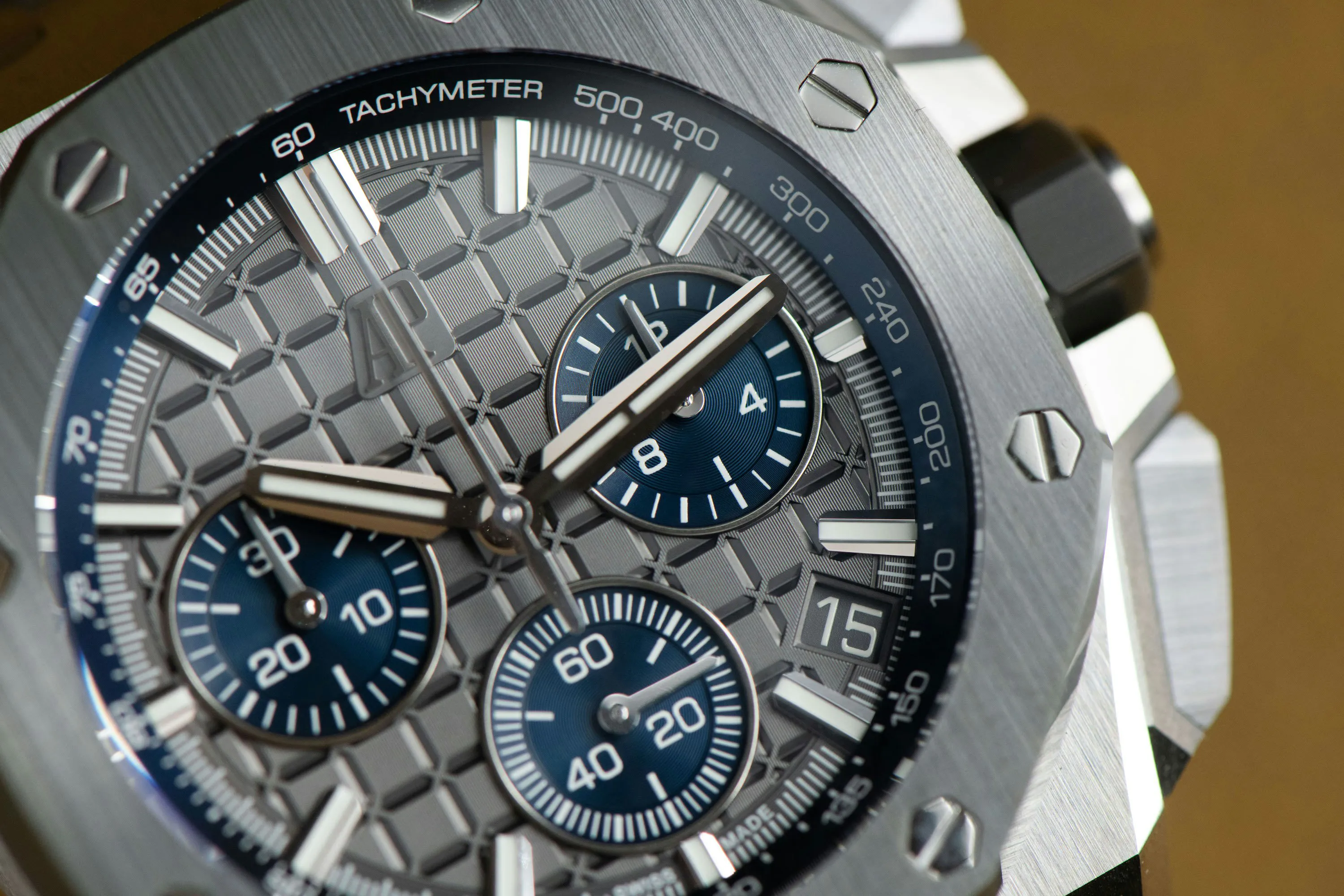 Audemars Piguet Royal Oak Offshore 26420IO.OO.A009CA.01 43mm Ceramic and Titanium Gray 3