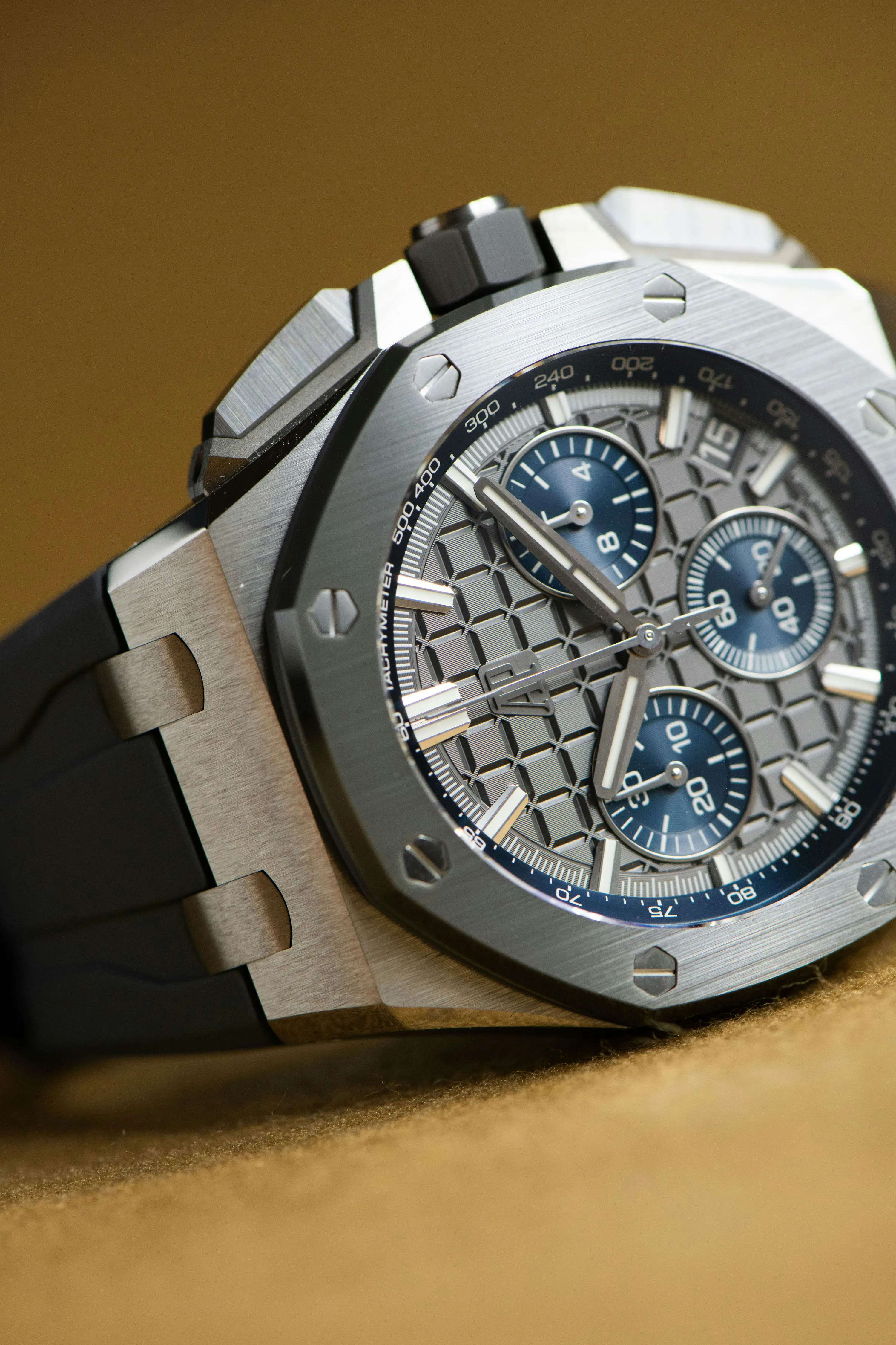 Audemars Piguet Royal Oak Offshore 26420IO.OO.A009CA.01 43mm Ceramic and Titanium Gray 13