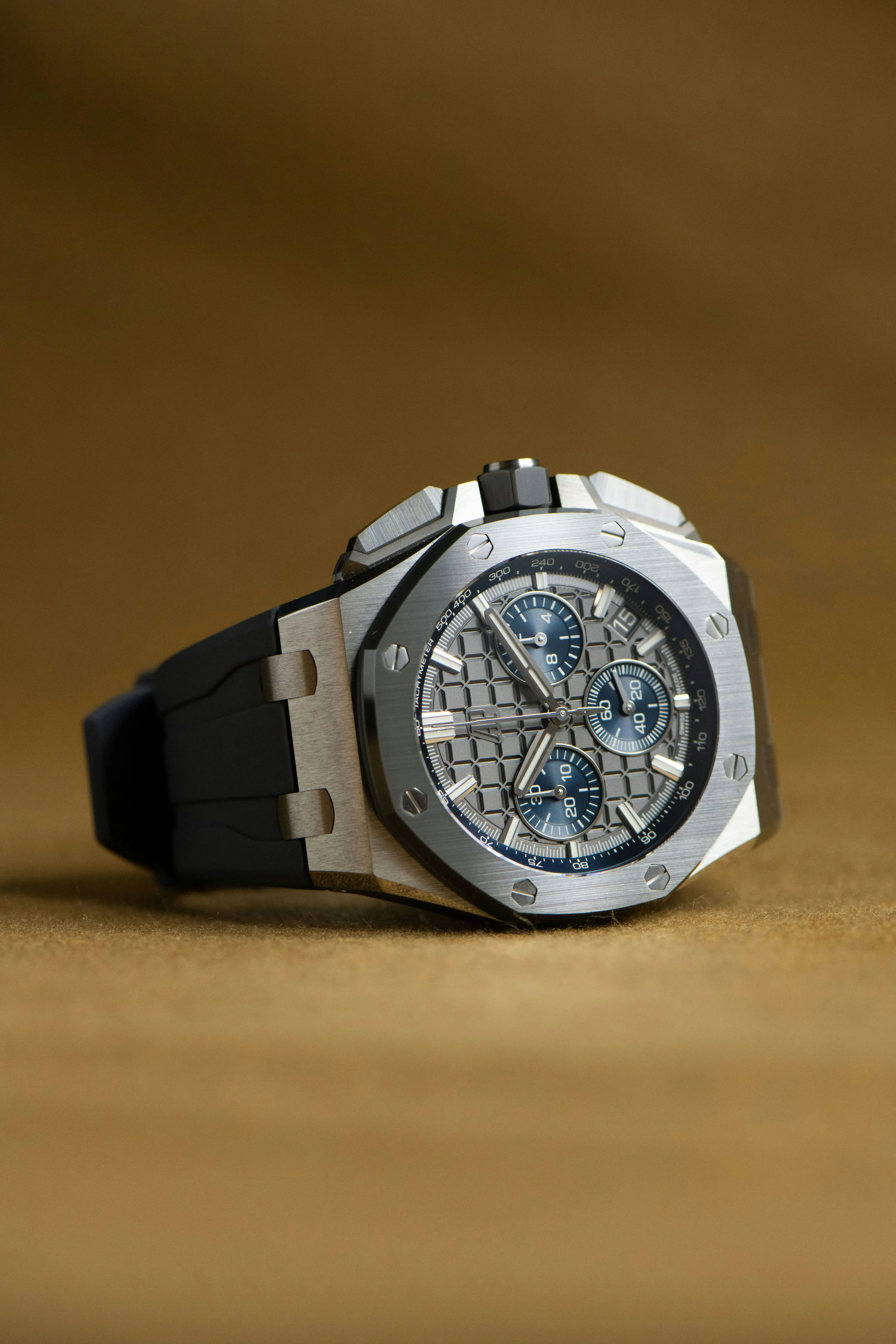 Audemars Piguet Royal Oak Offshore 26420IO.OO.A009CA.01 43mm Ceramic and Titanium Gray 14