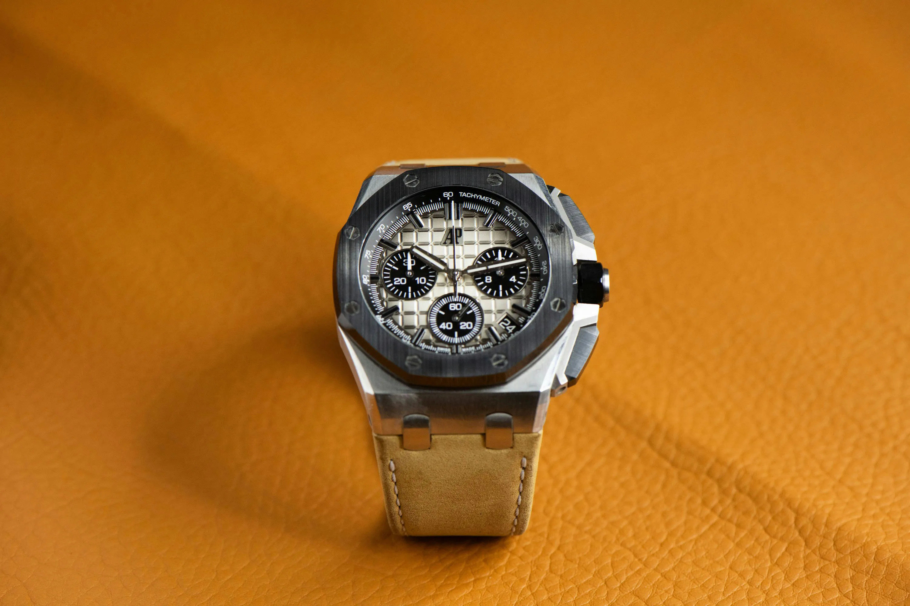 Audemars Piguet Royal Oak Offshore 26420SO.OO.A600CA.01 43mm Ceramic and Stainless steel Brown 2