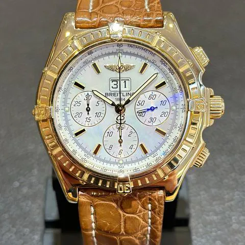 Breitling Crosswind Special 44mm Yellow gold Mother-of-pearl