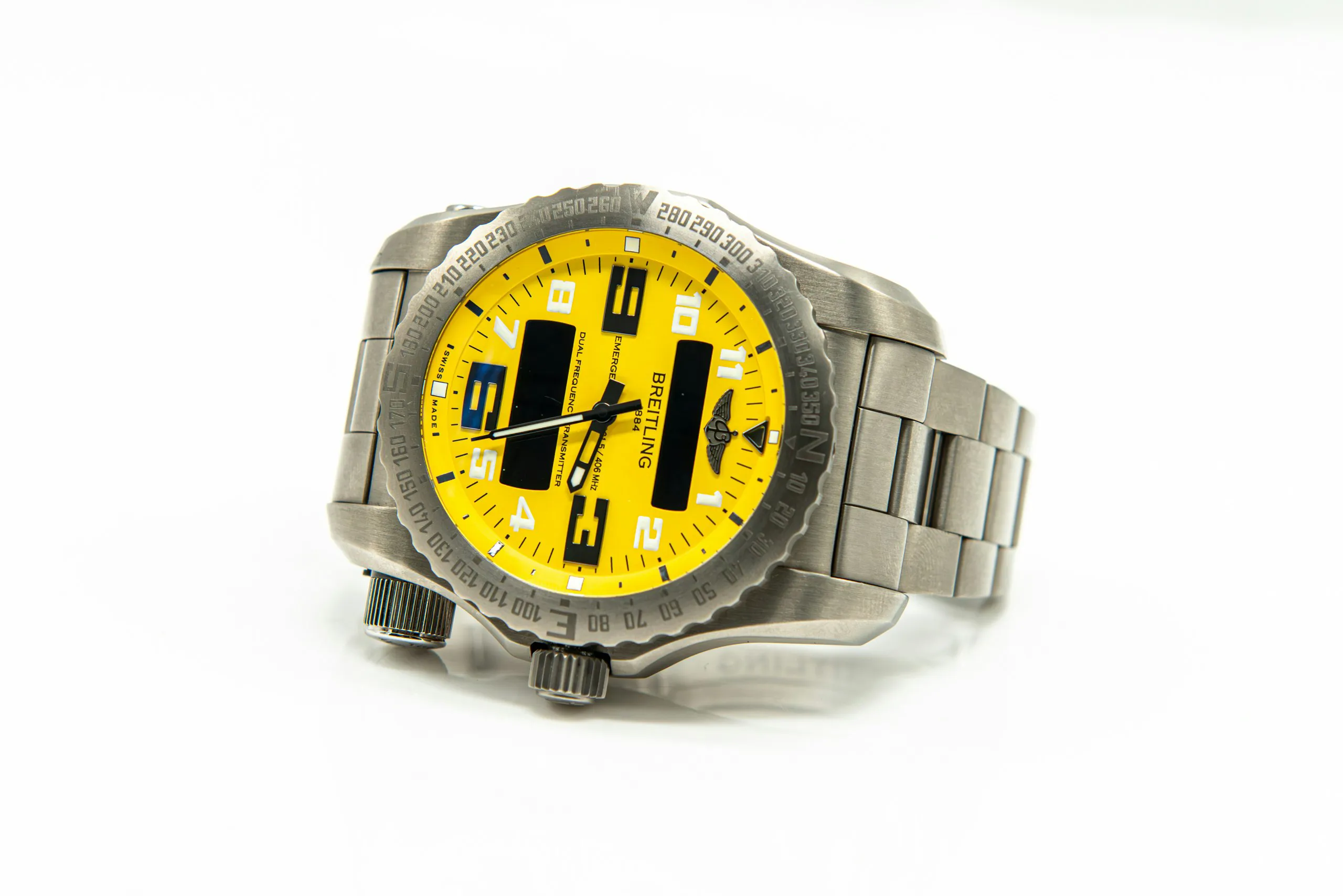 Breitling Emergency E76325 51mm Titanium Yellow 7