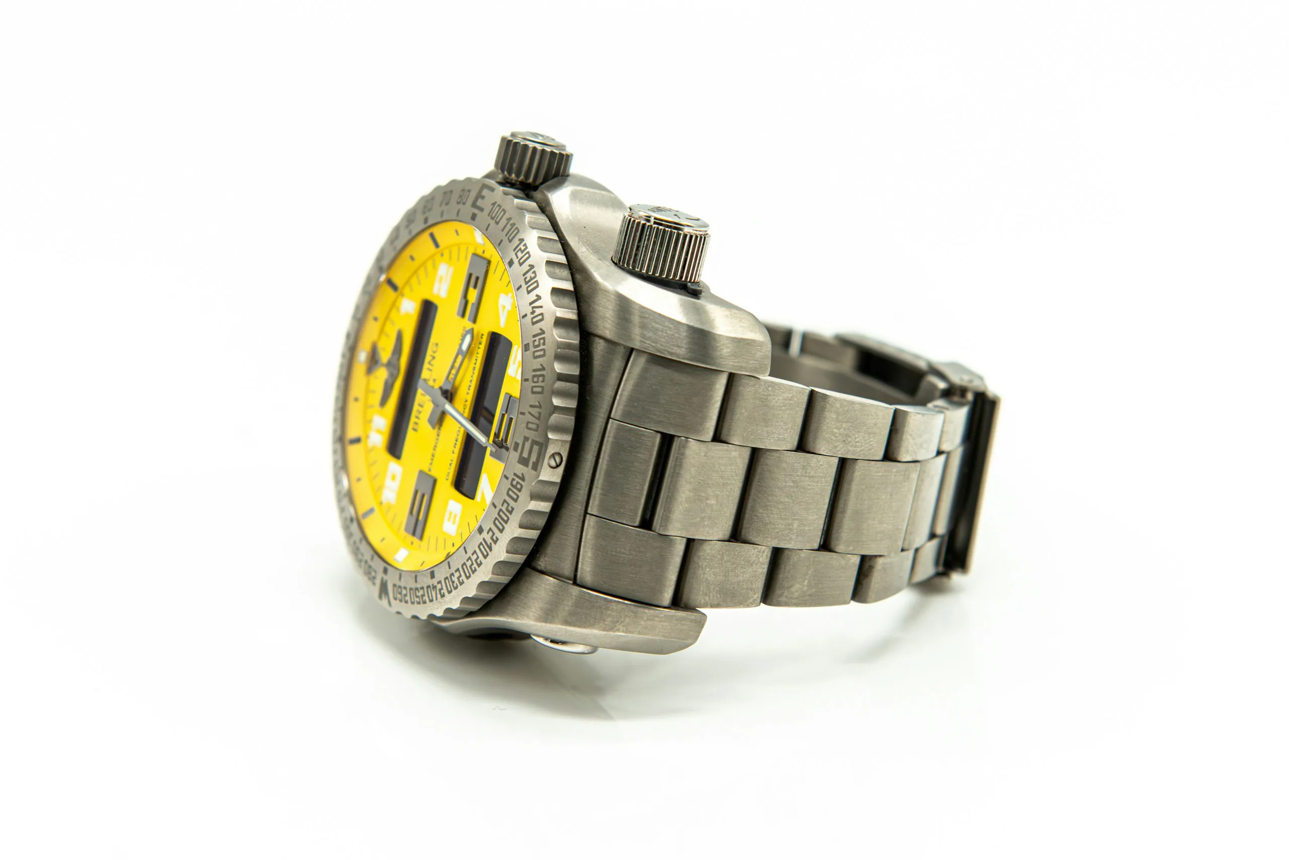 Breitling Emergency E76325 51mm Titanium Yellow 14