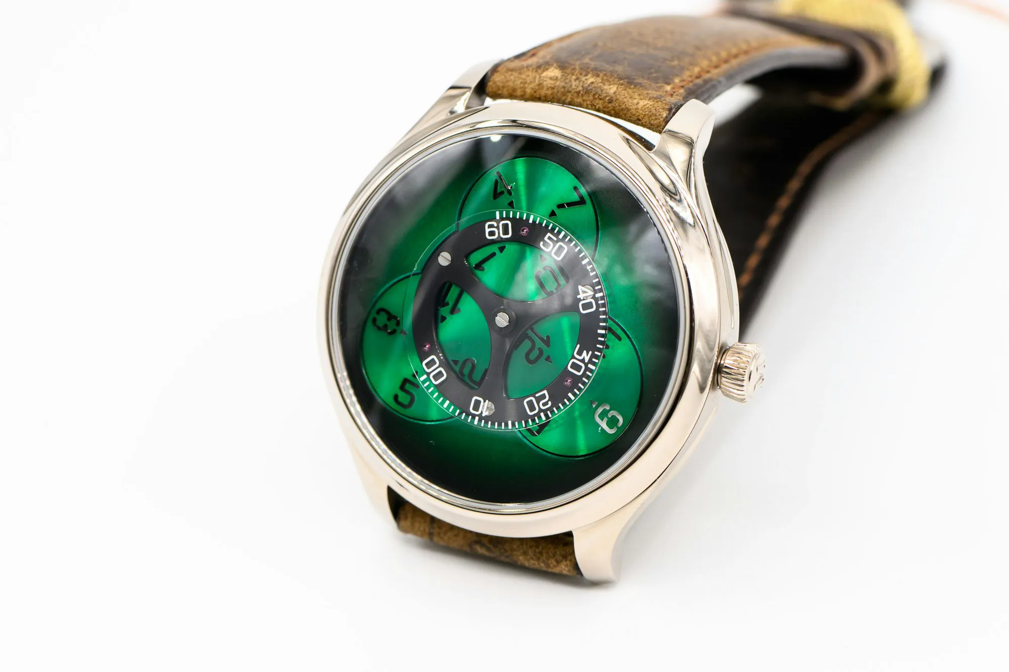 H. Moser & Cie. Endeavour 1806-0201 42mm White gold Green