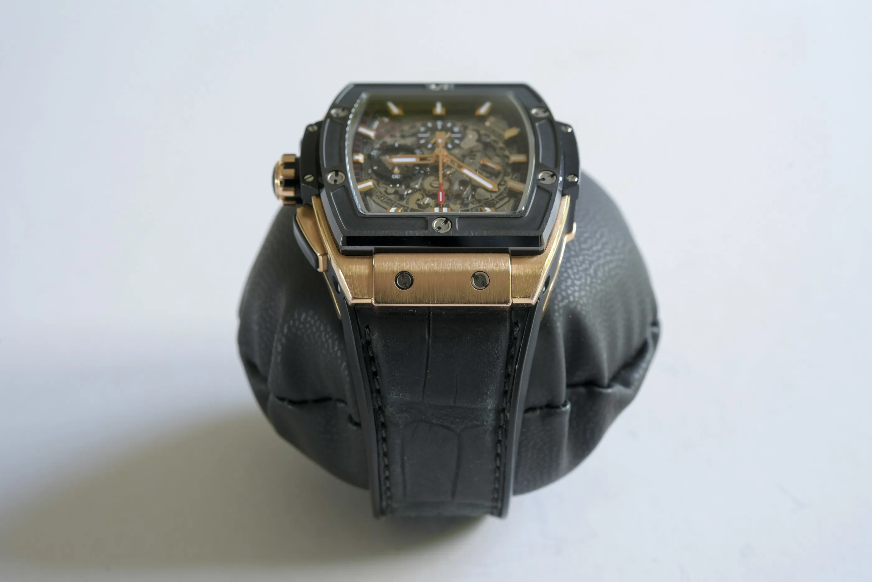 Hublot Spirit of Big Bang 641.OM.0183.LR 42mm Yellow gold 7