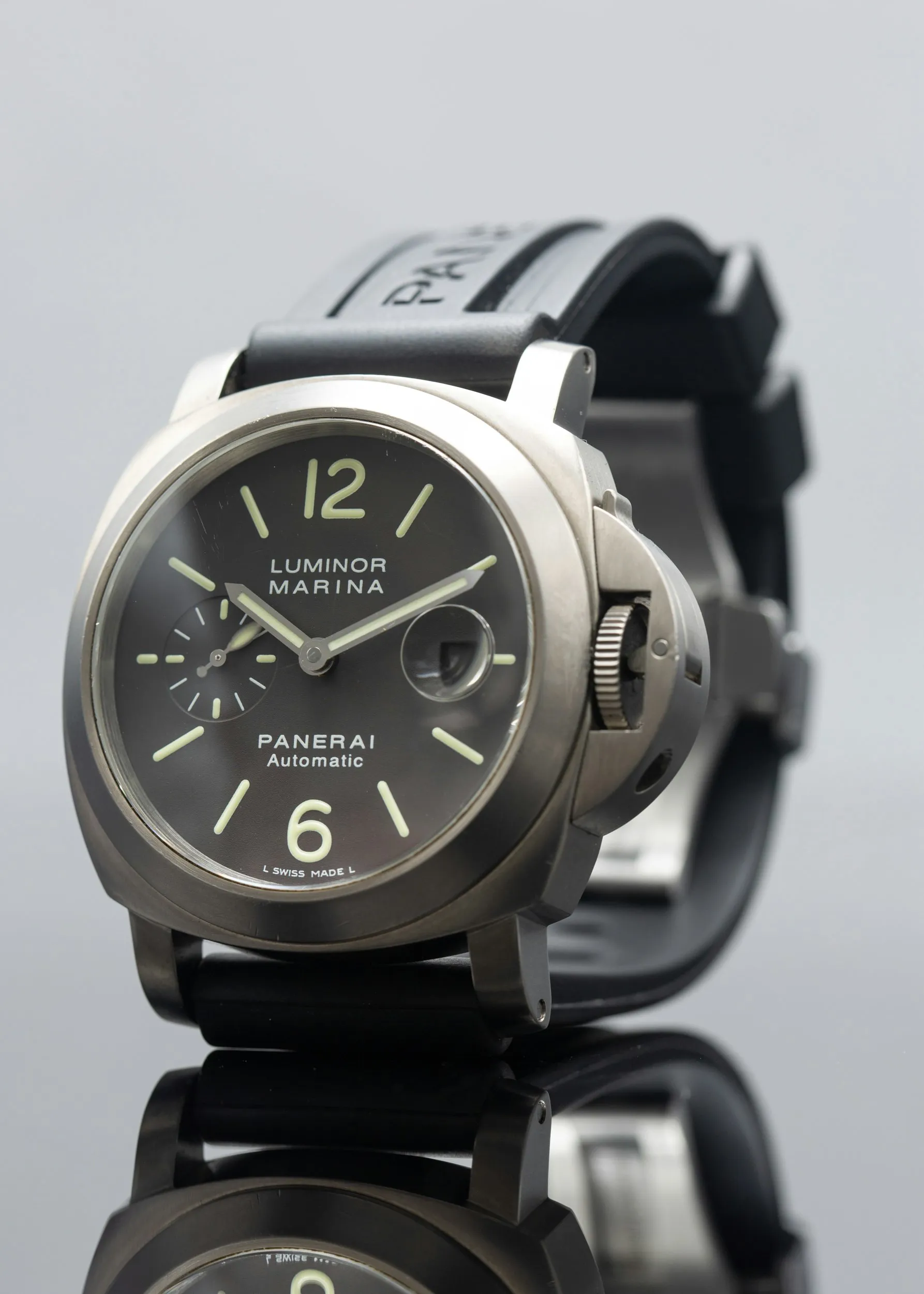 Panerai Luminor Marina Automatic PAM 00240 44mm Stainless steel Brown 15