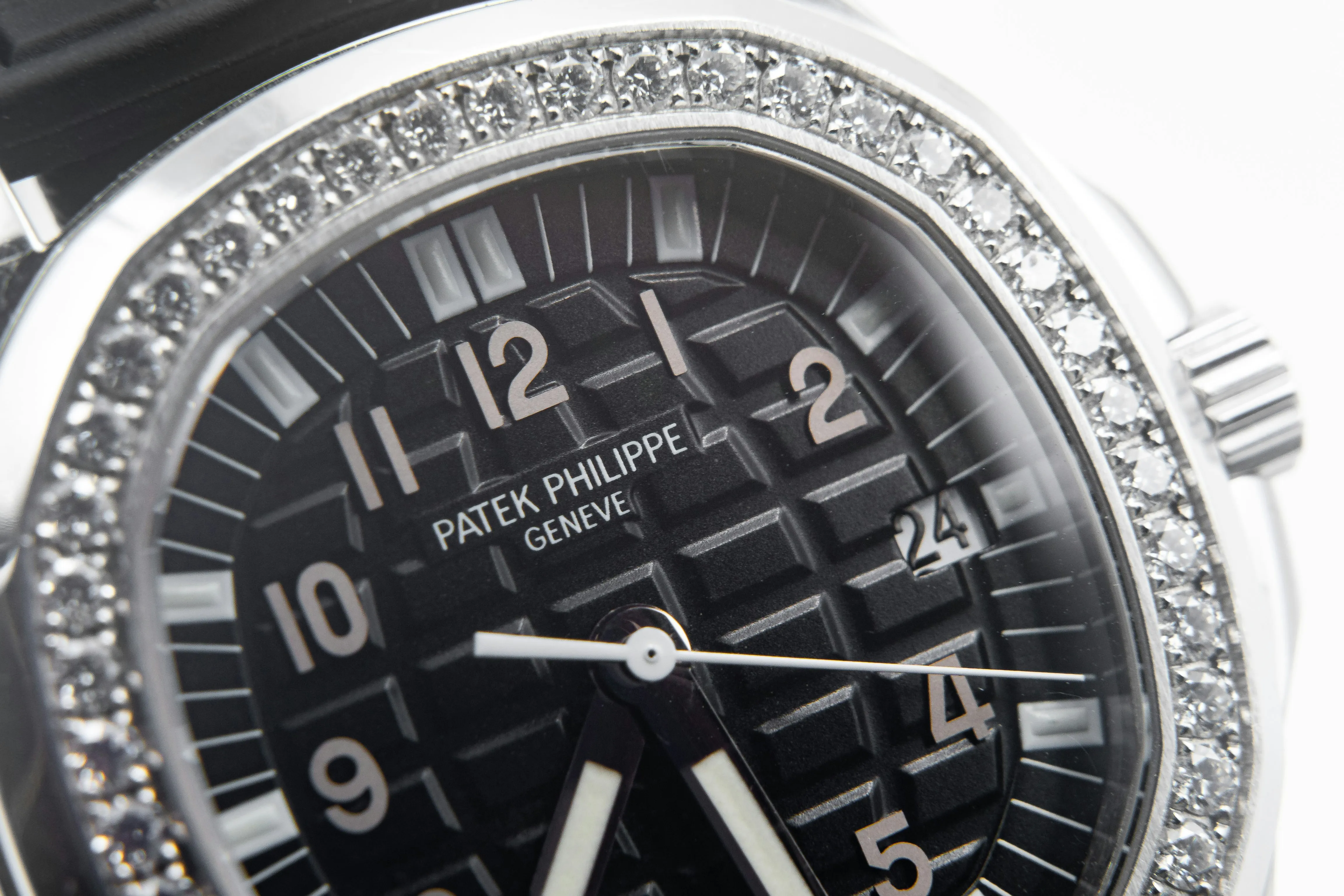 Patek Philippe Aquanaut 5067A-001 34mm Stainless steel and Diamond Black 7