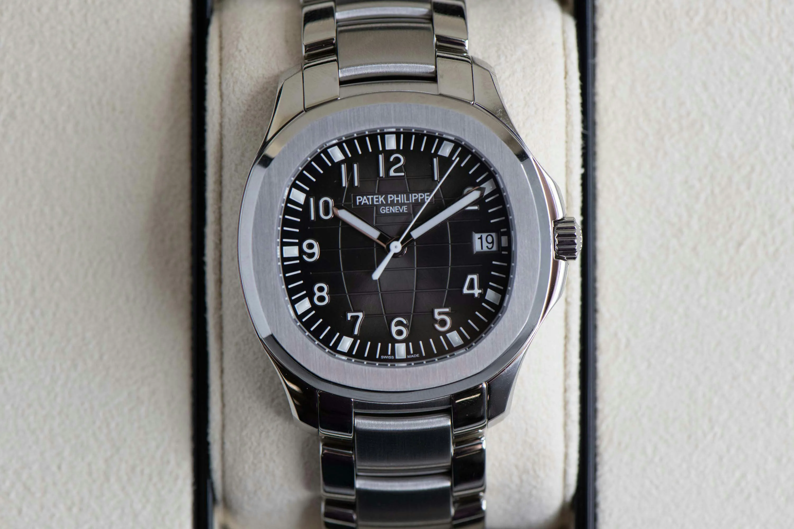 Patek Philippe Aquanaut 5167A 40.8mm Stainless steel Black 3