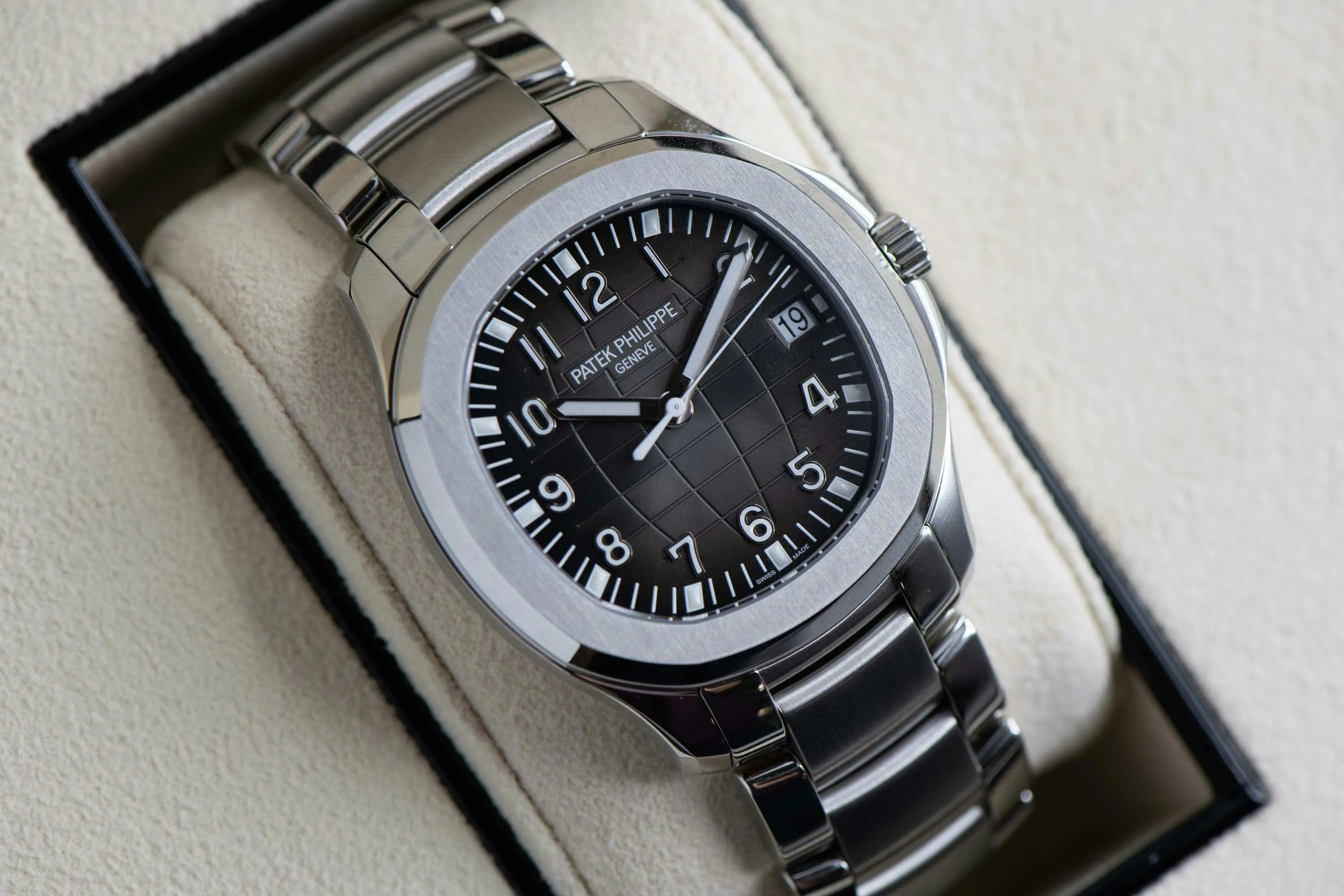 Patek Philippe Aquanaut 5167A 40.8mm Stainless steel Black 4