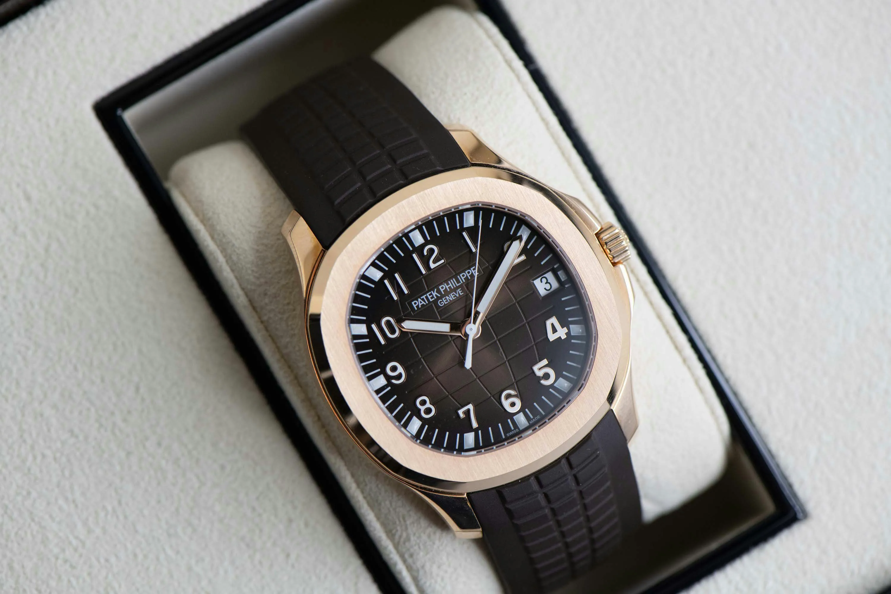 Patek Philippe Aquanaut 5167R 40.8mm Rose gold Brown 1