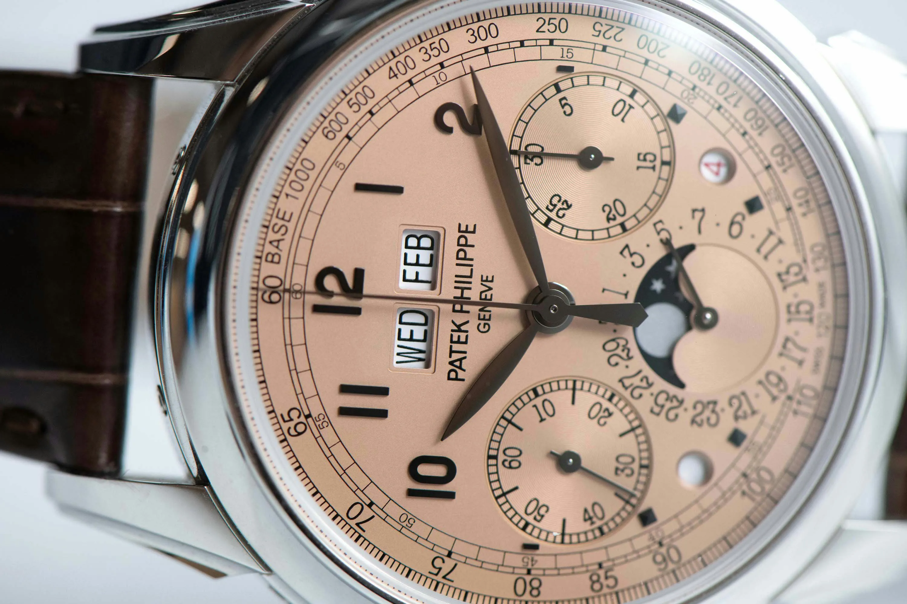 Patek Philippe Perpetual Calendar Chronograph 5270P 41mm Platinum Salmon 1