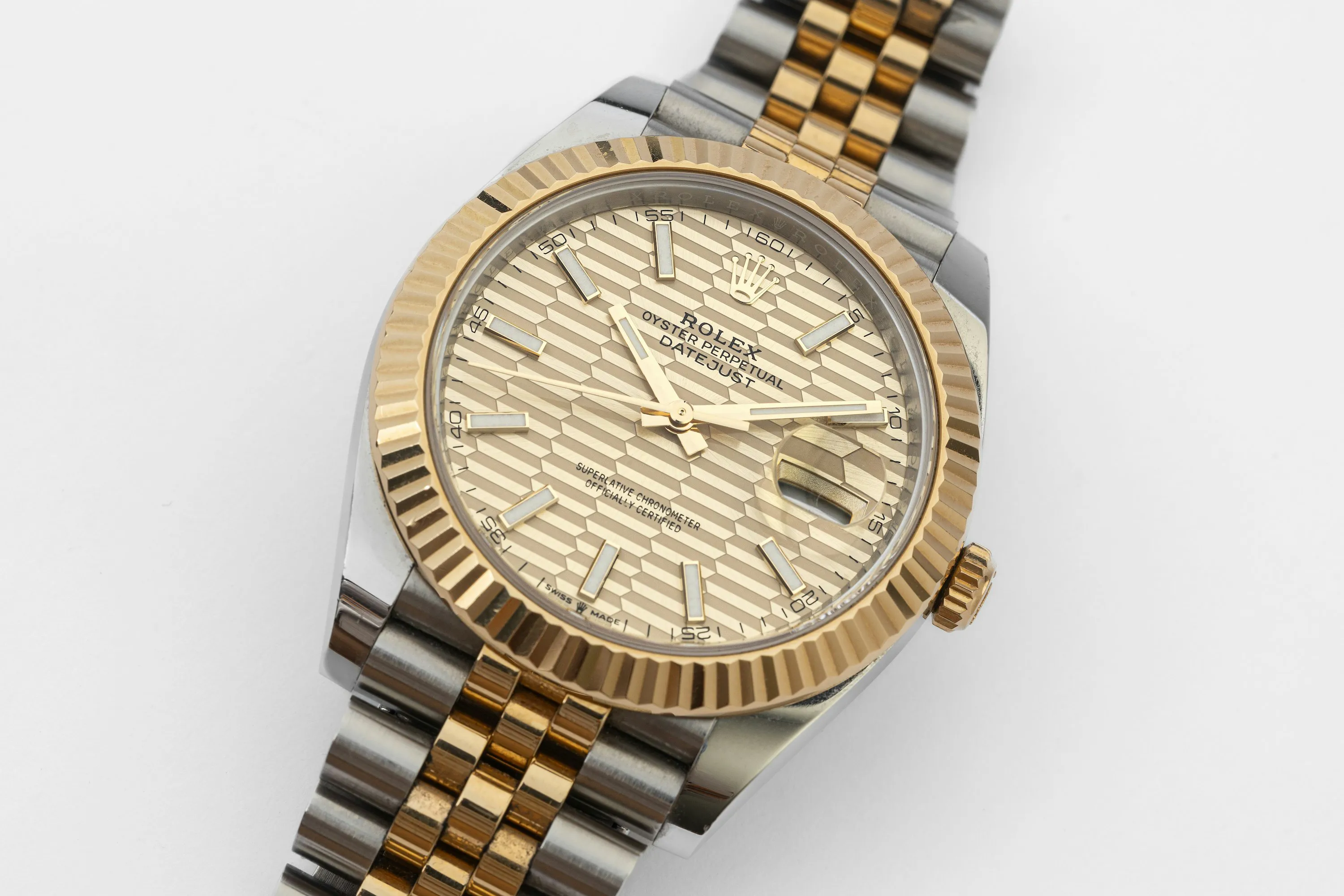 Rolex Datejust 41 126333 41mm Yellow gold and Stainless steel Chanpagne 2