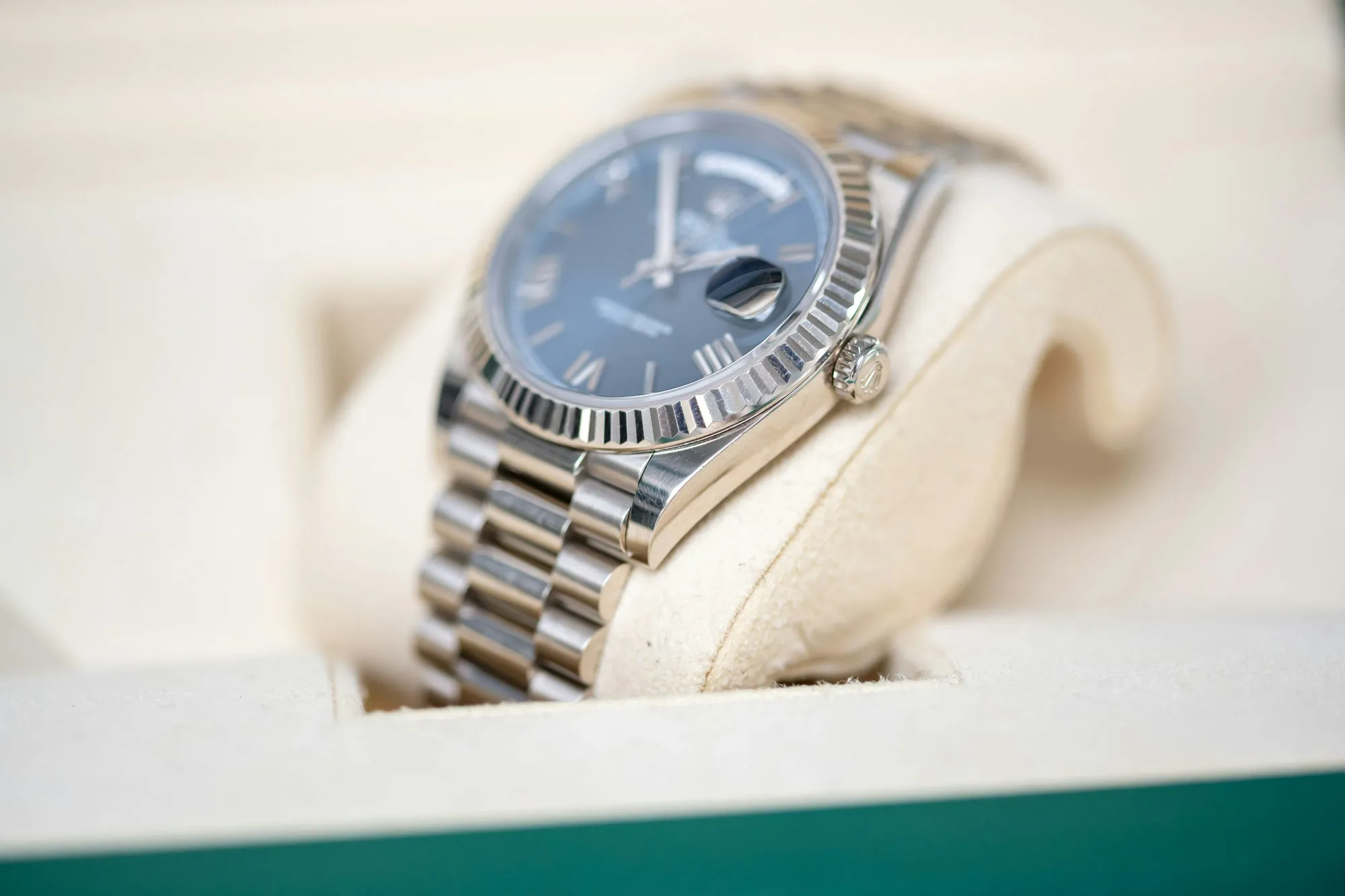 Rolex Day-Date 40 228239 40mm White gold Blue 7