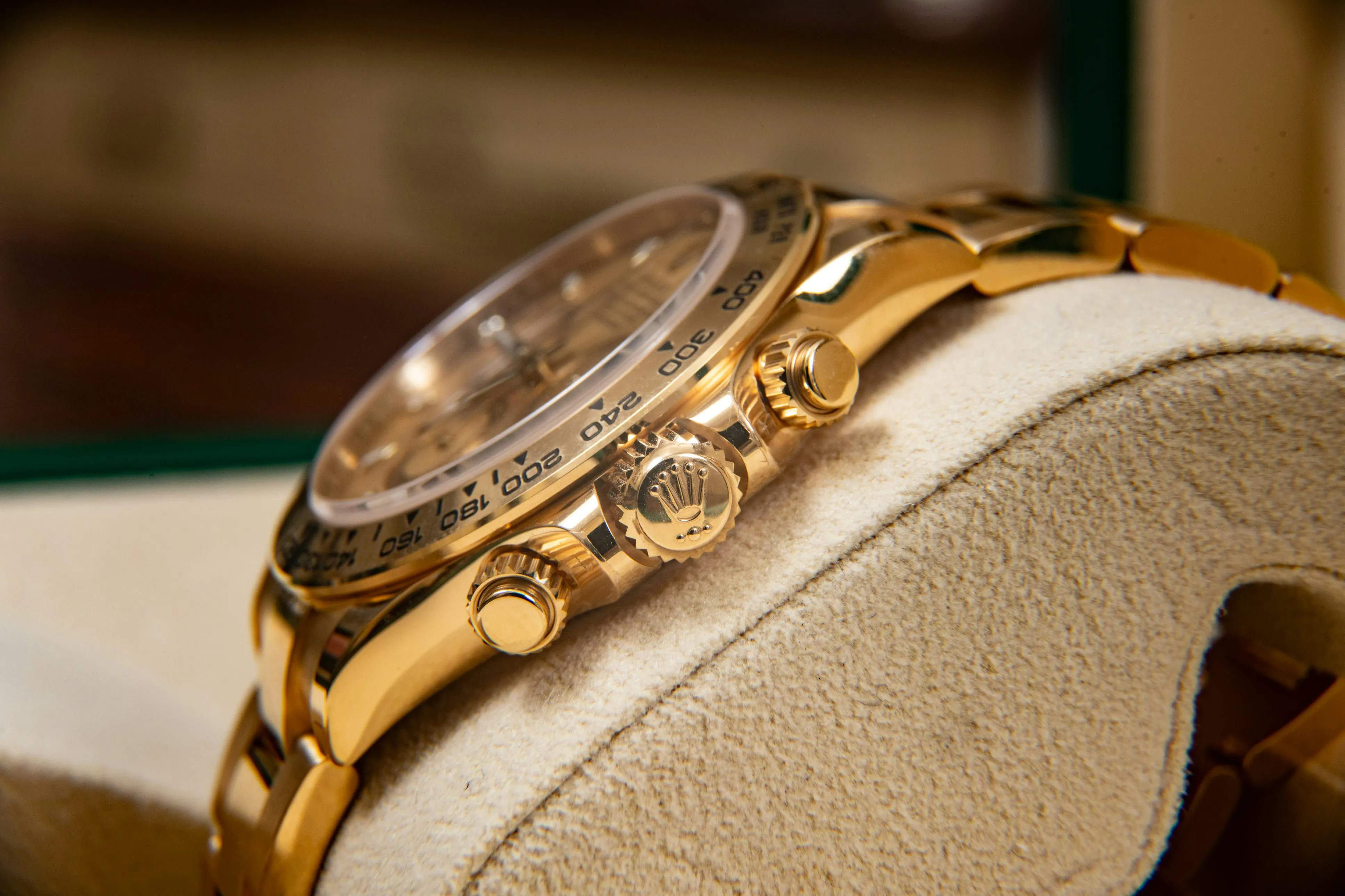 Rolex Daytona 116508 40mm Yellow gold Champagne 10