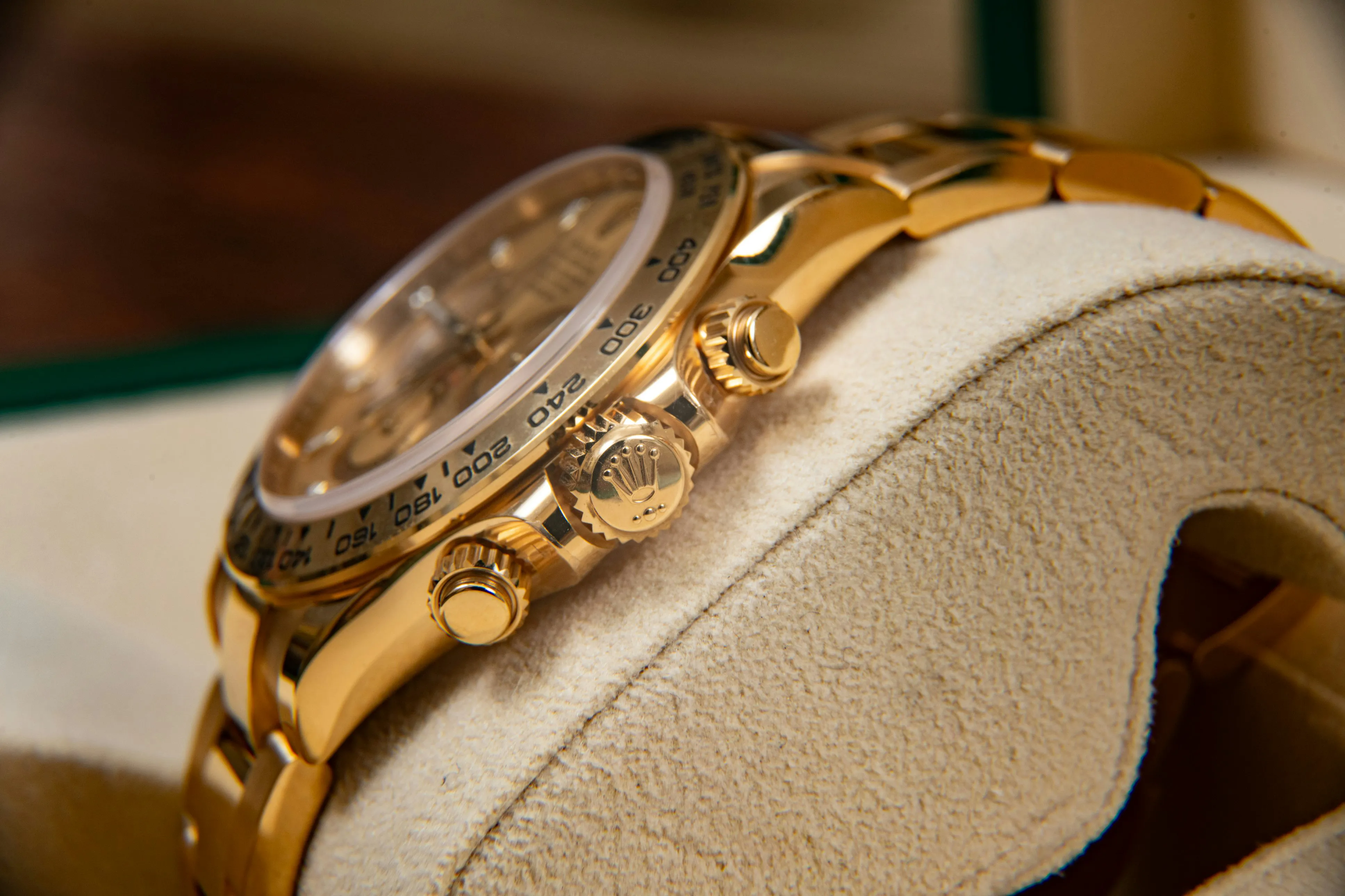 Rolex Daytona 116508 40mm Yellow gold Champagne 11