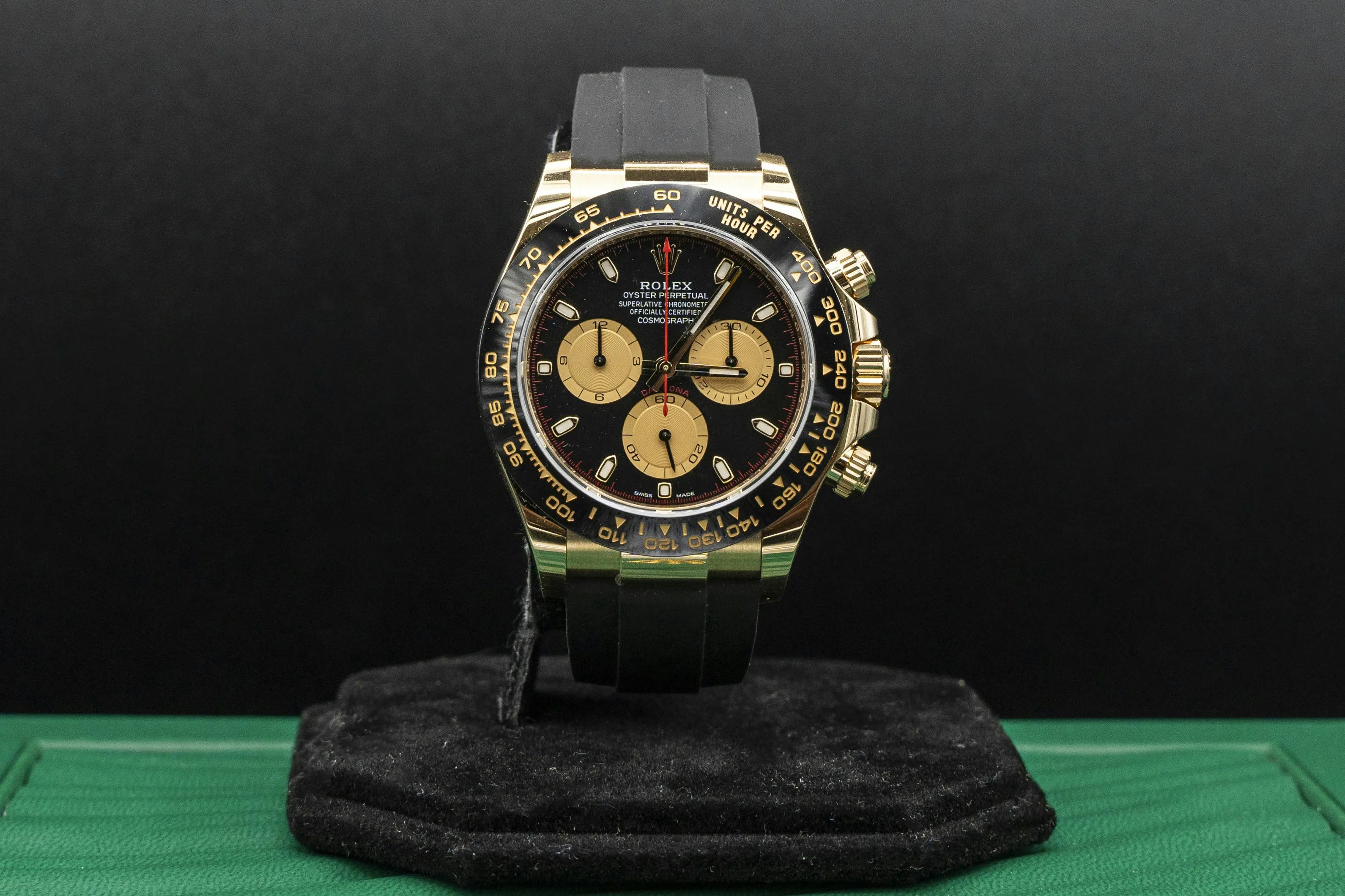 Rolex Daytona 116518LN 40mm Yellow gold Black 11