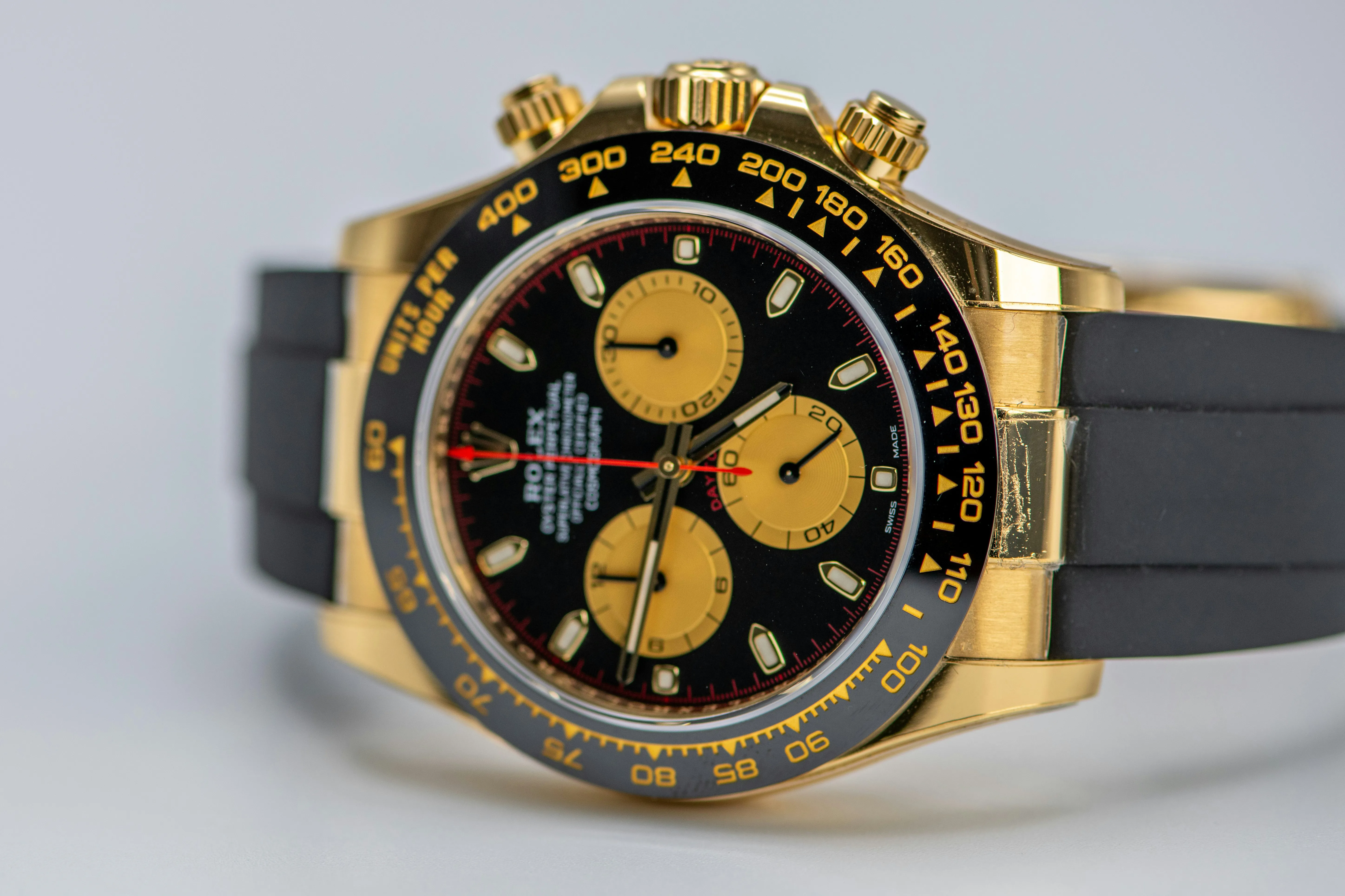 Rolex Daytona 116518LN 40mm Yellow gold Black 5