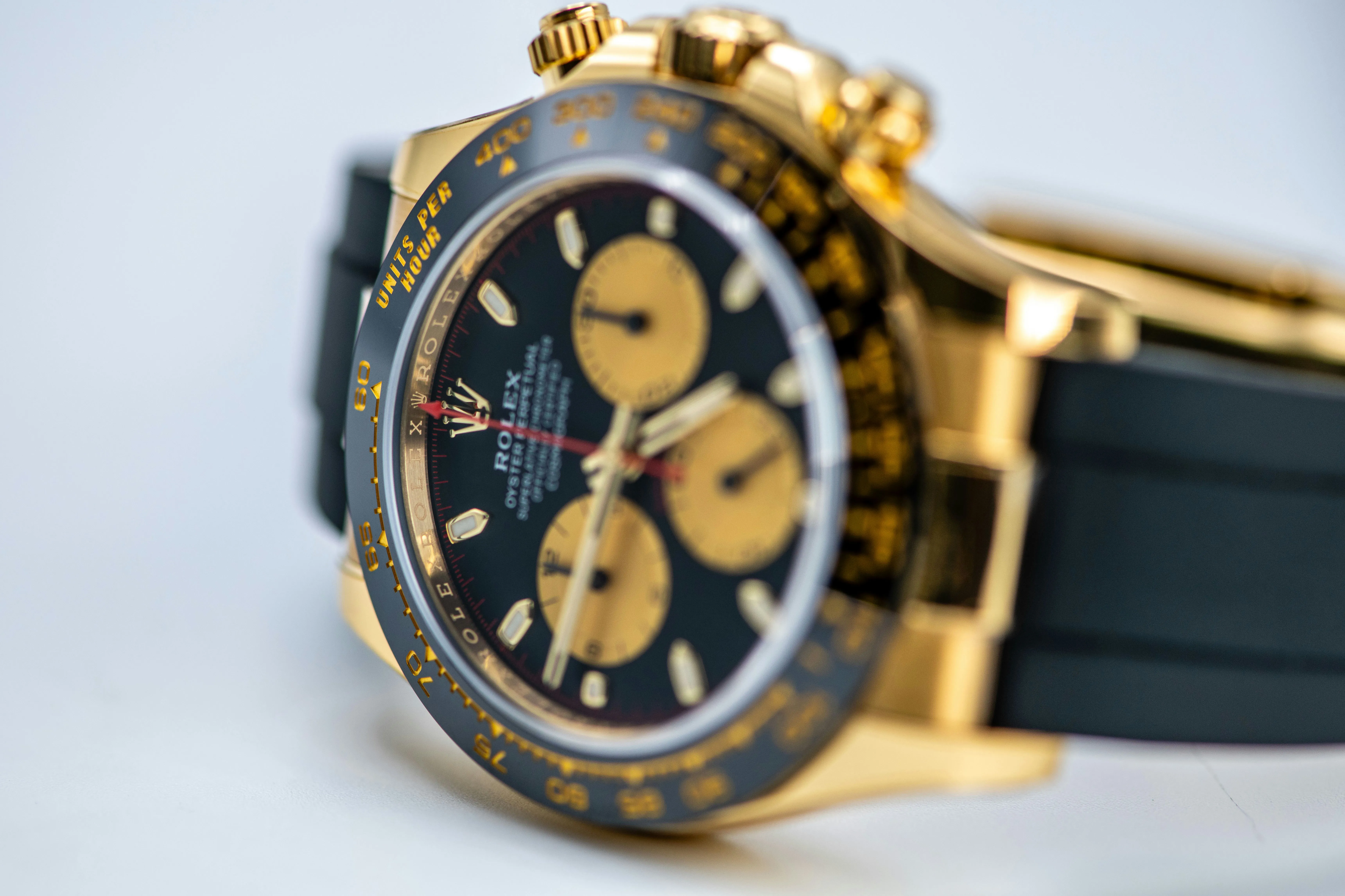 Rolex Daytona 116518LN 40mm Yellow gold Black 6