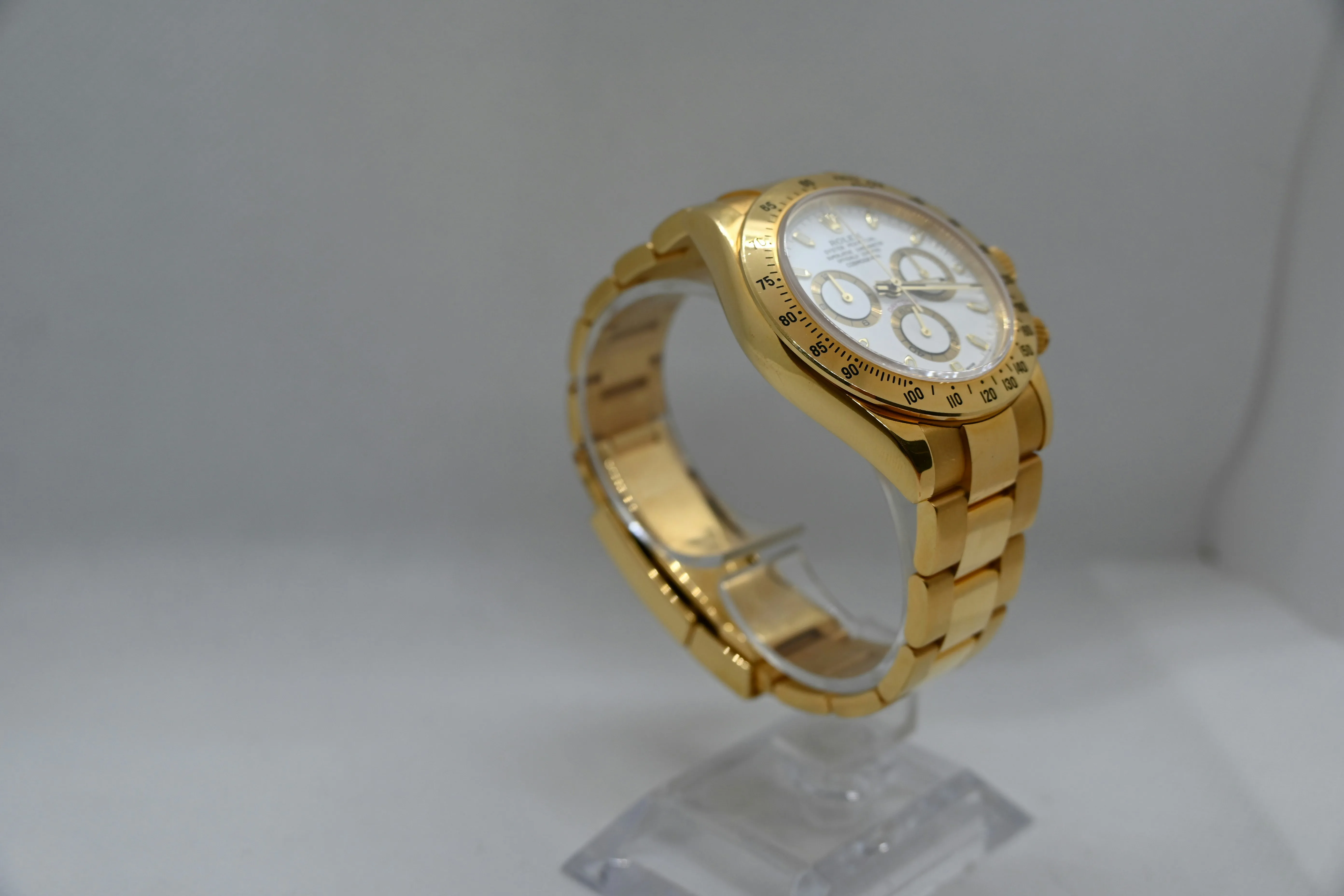 Rolex Daytona 116528 40mm Yellow gold White 4