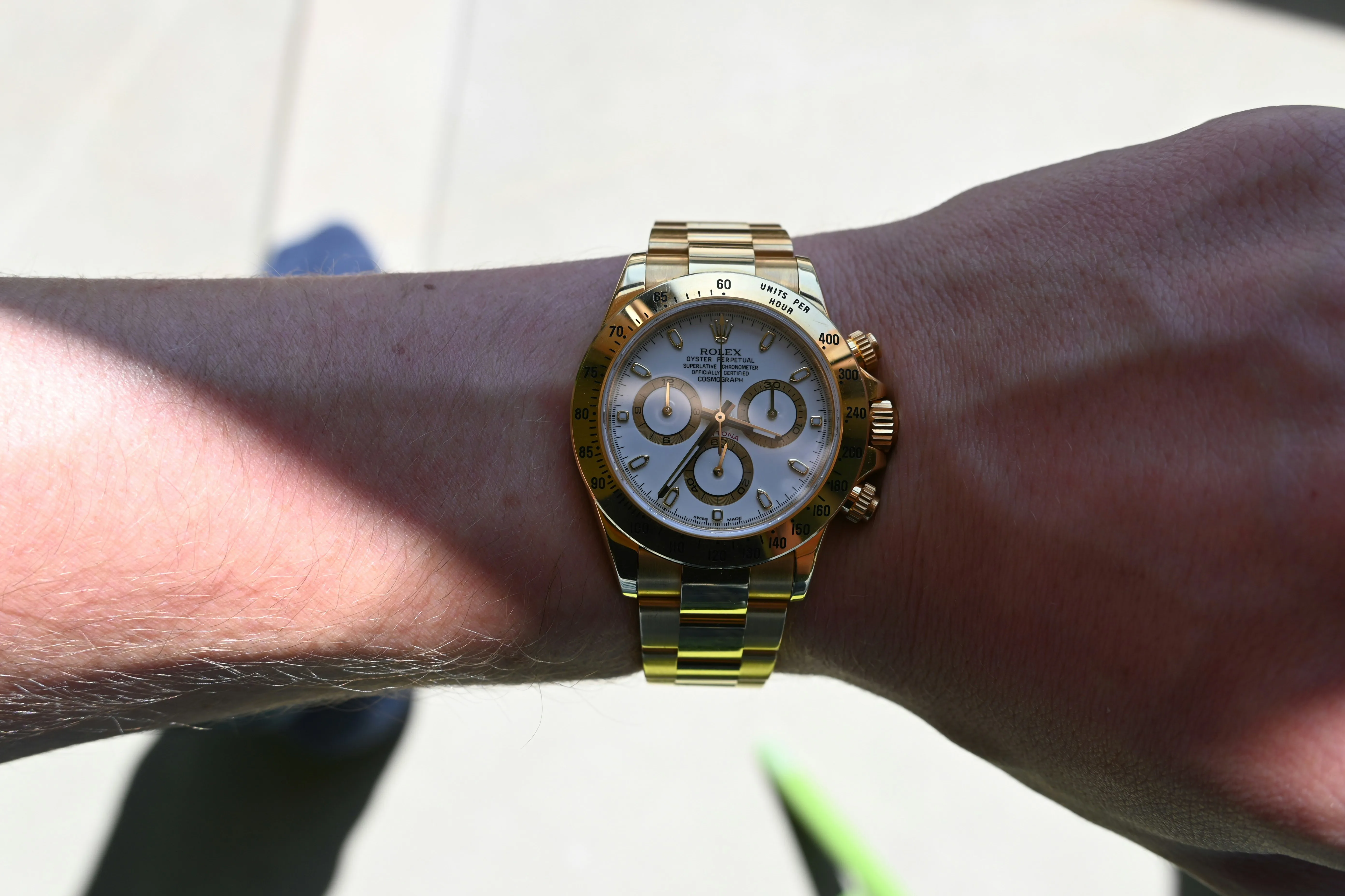 Rolex Daytona 116528 40mm Yellow gold White 15