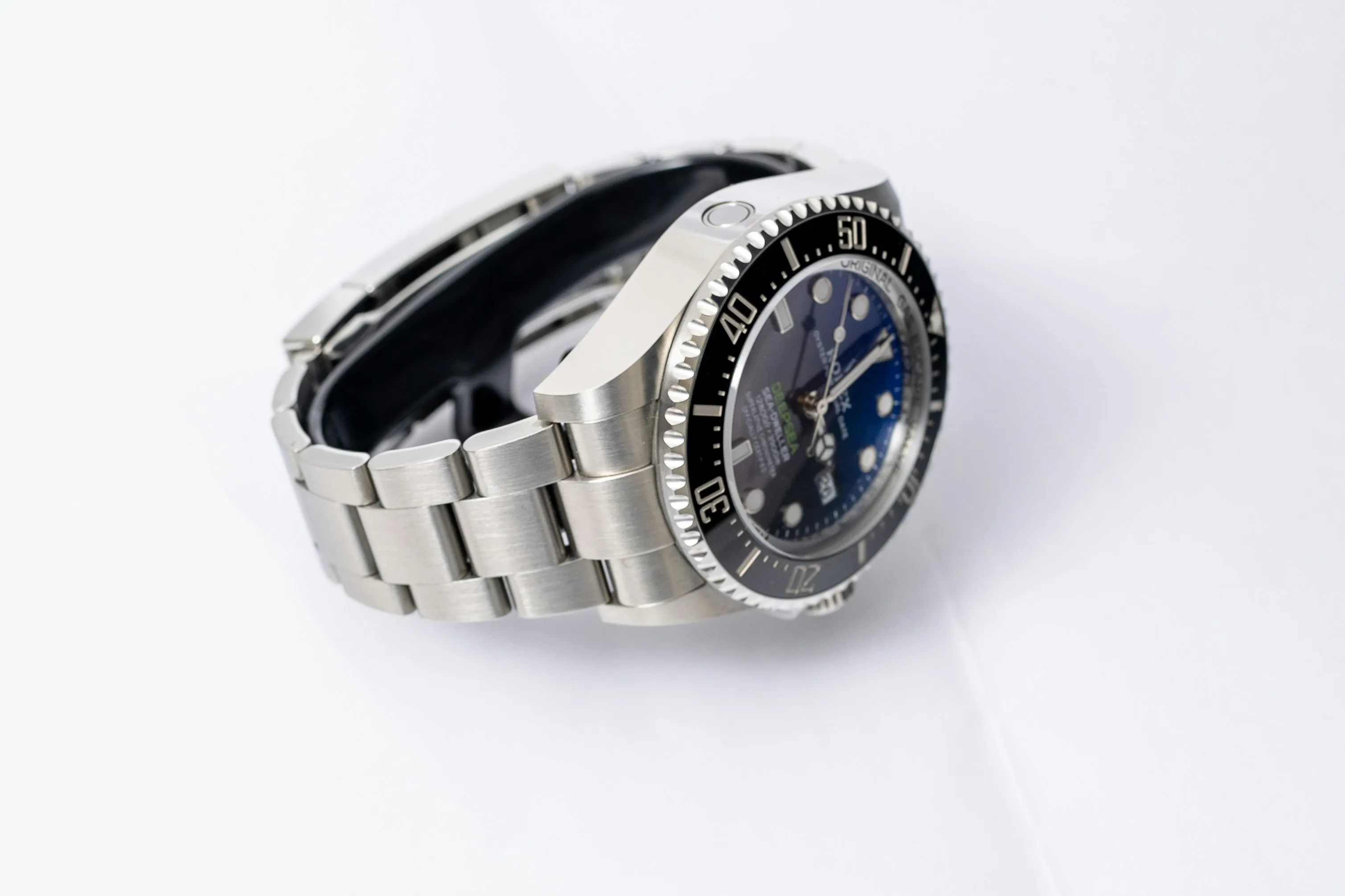 Rolex Sea-Dweller Deepsea 136660 44mm Stainless steel Blue 3