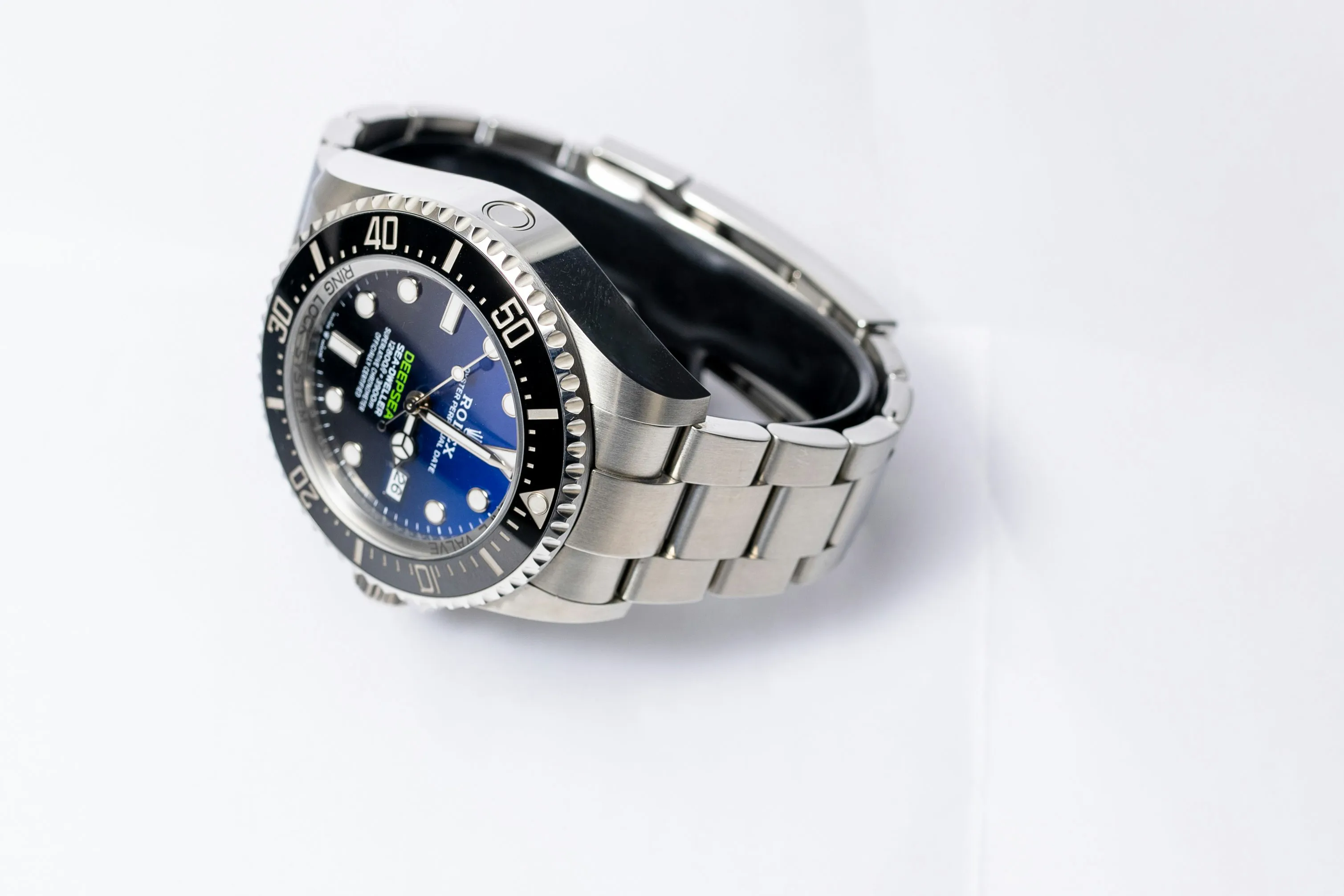 Rolex Sea-Dweller Deepsea 136660 44mm Stainless steel Blue 4