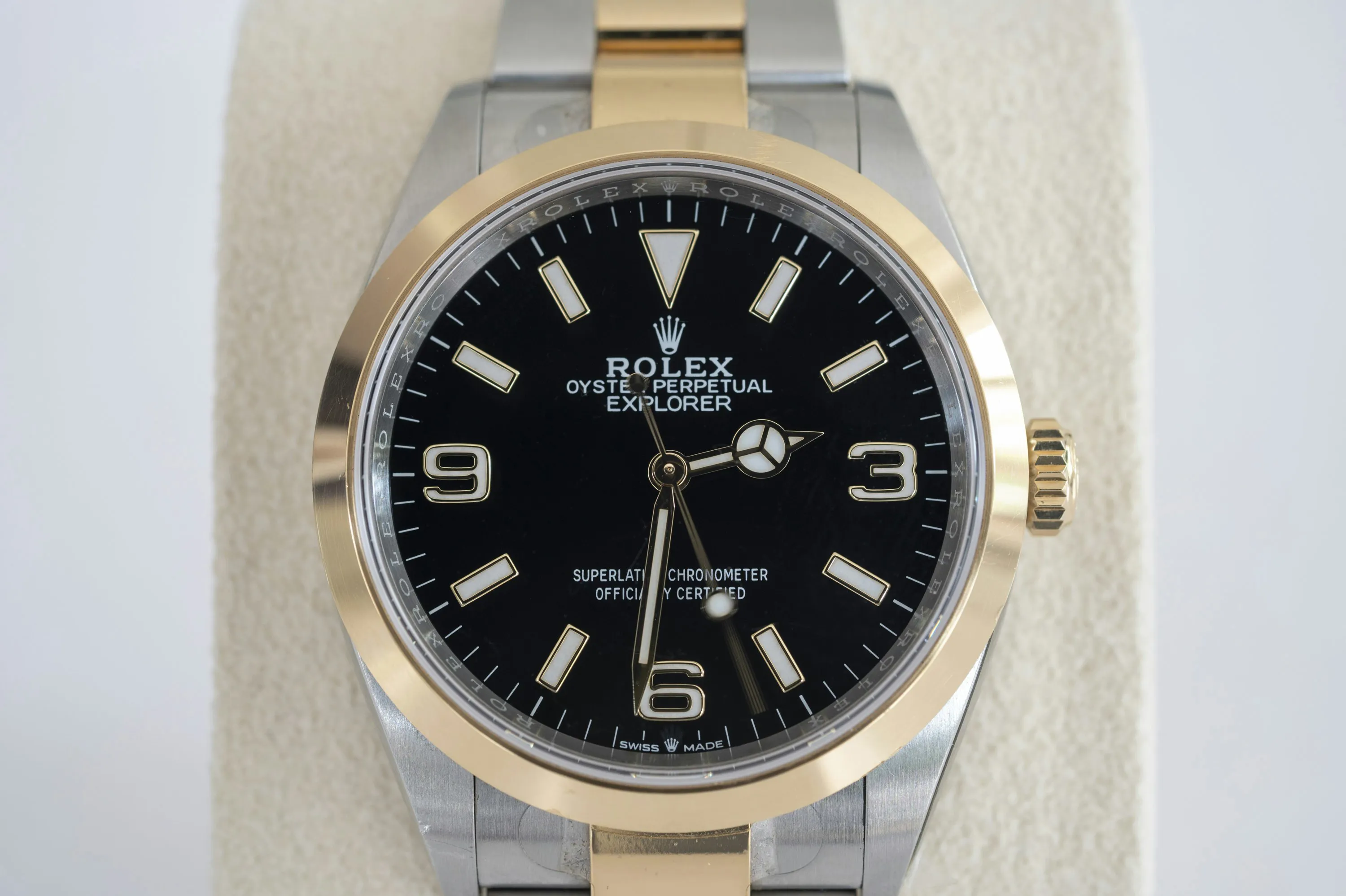 Rolex Explorer 124273 36mm Yellow gold and Stainless steel Black 3