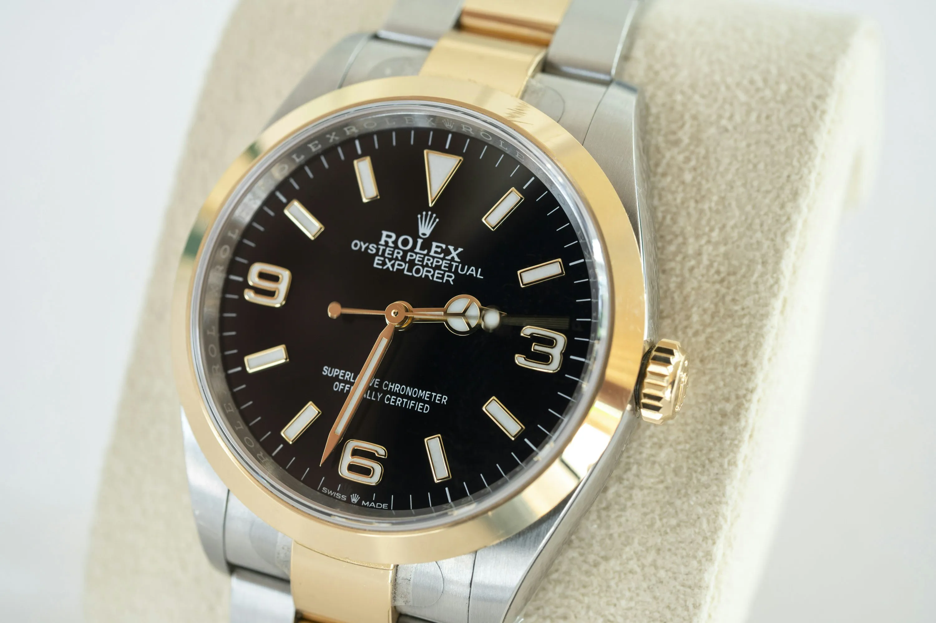 Rolex Explorer 124273 36mm Yellow gold and Stainless steel Black 4