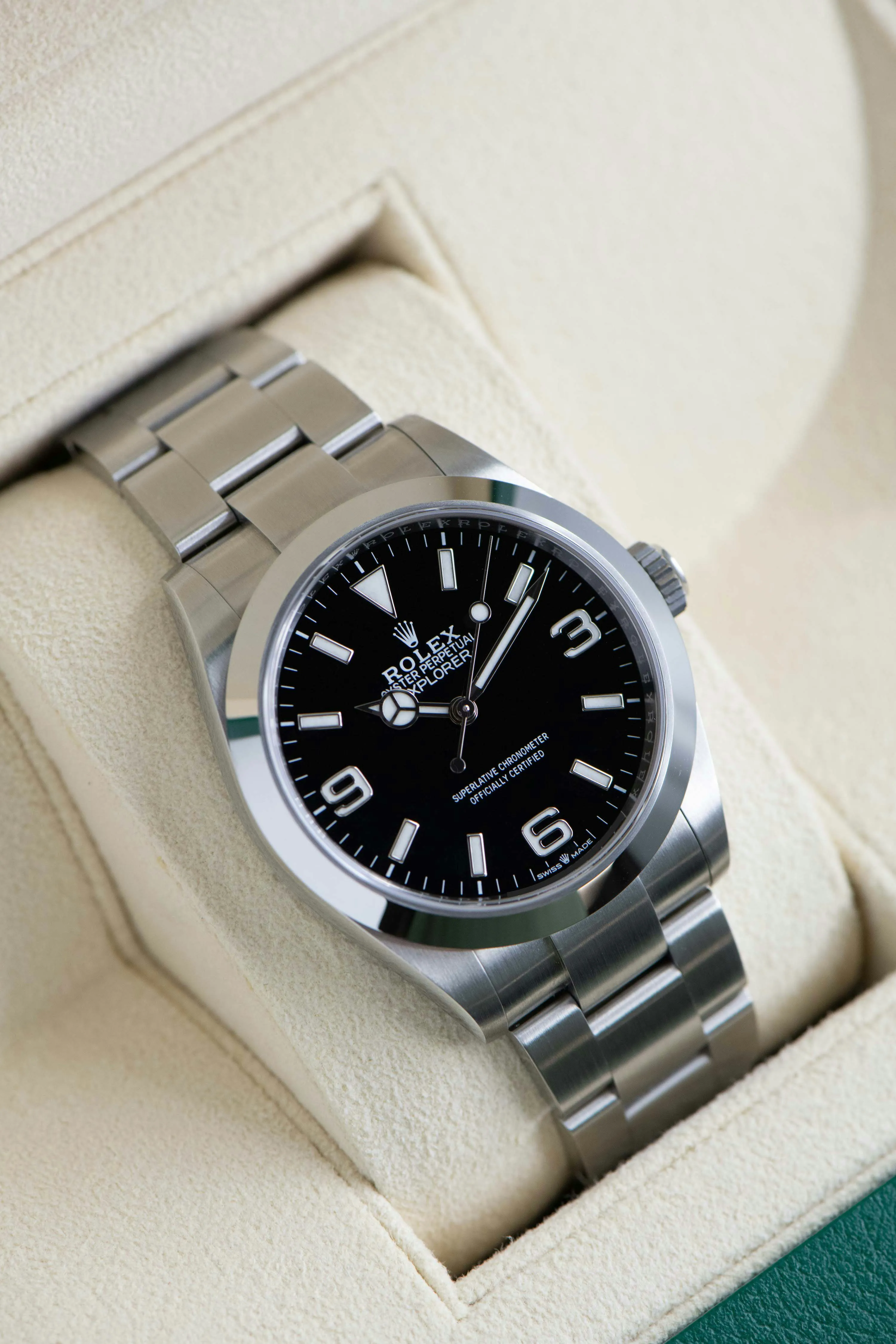 Rolex Explorer 224270 40mm Stainless steel Black 6