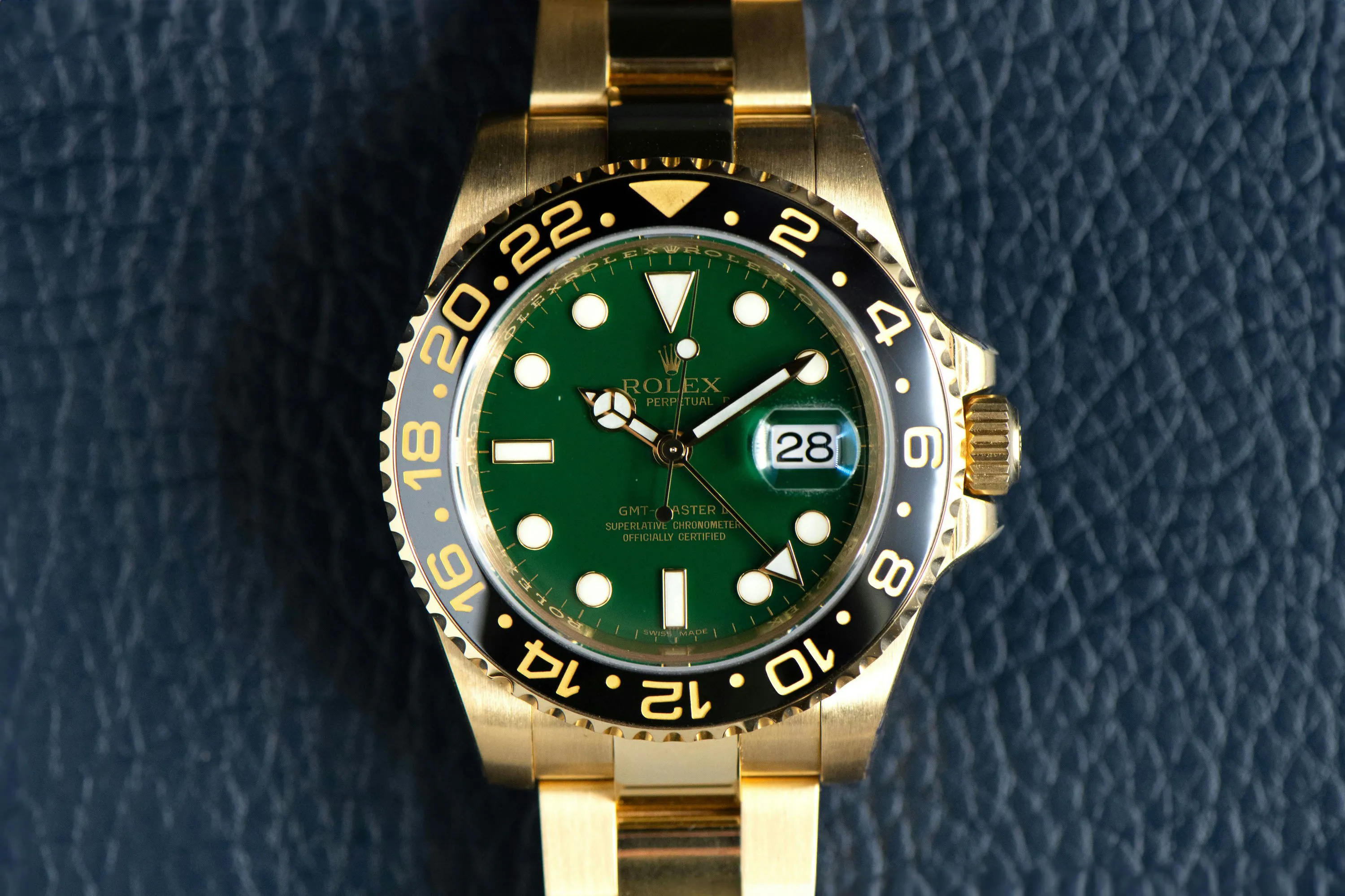 Rolex GMT-Master II 116718LN 40mm Yellow gold Green 2