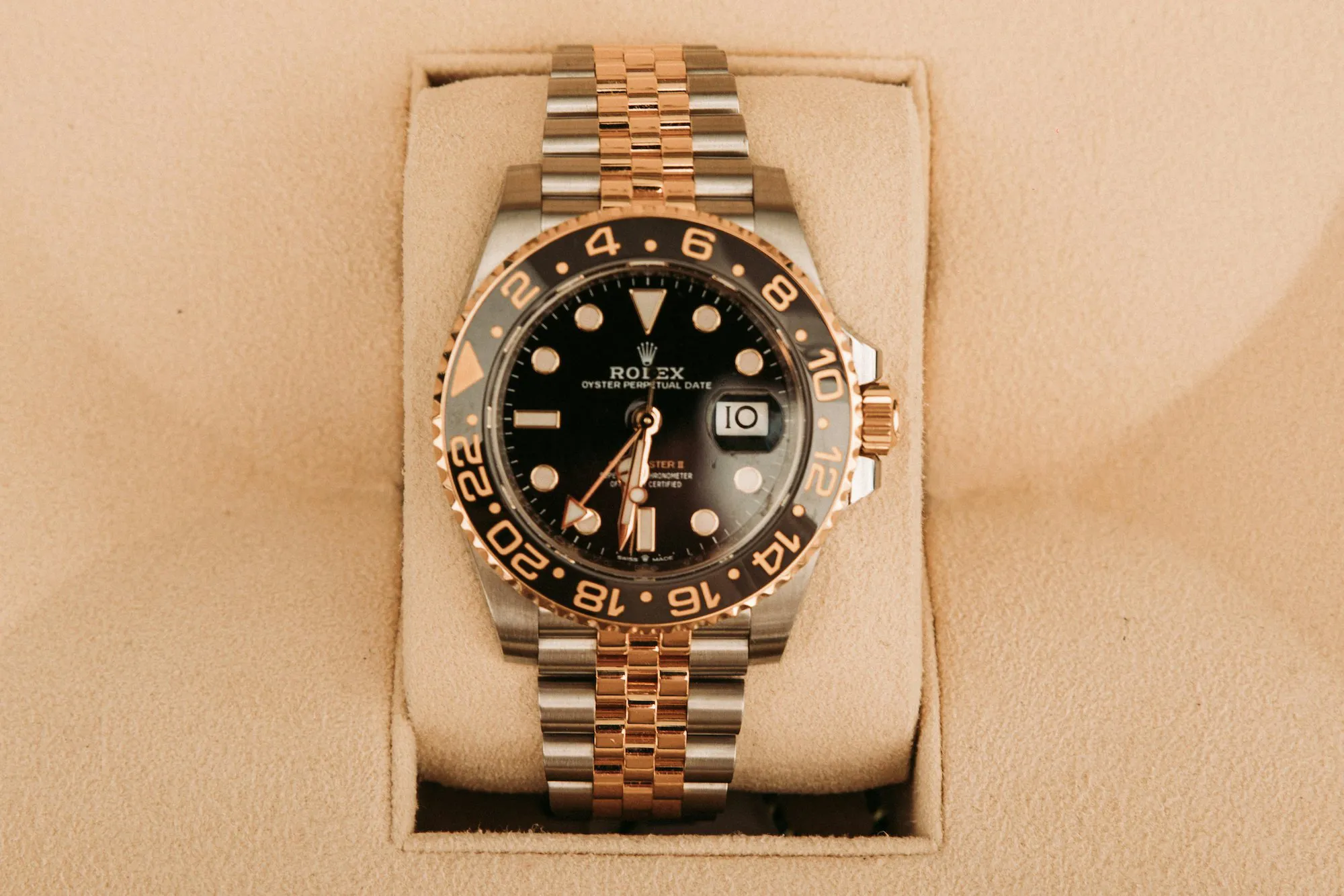 Rolex GMT-Master II 126713GRNR 40mm stainless steel and yellow gold Black