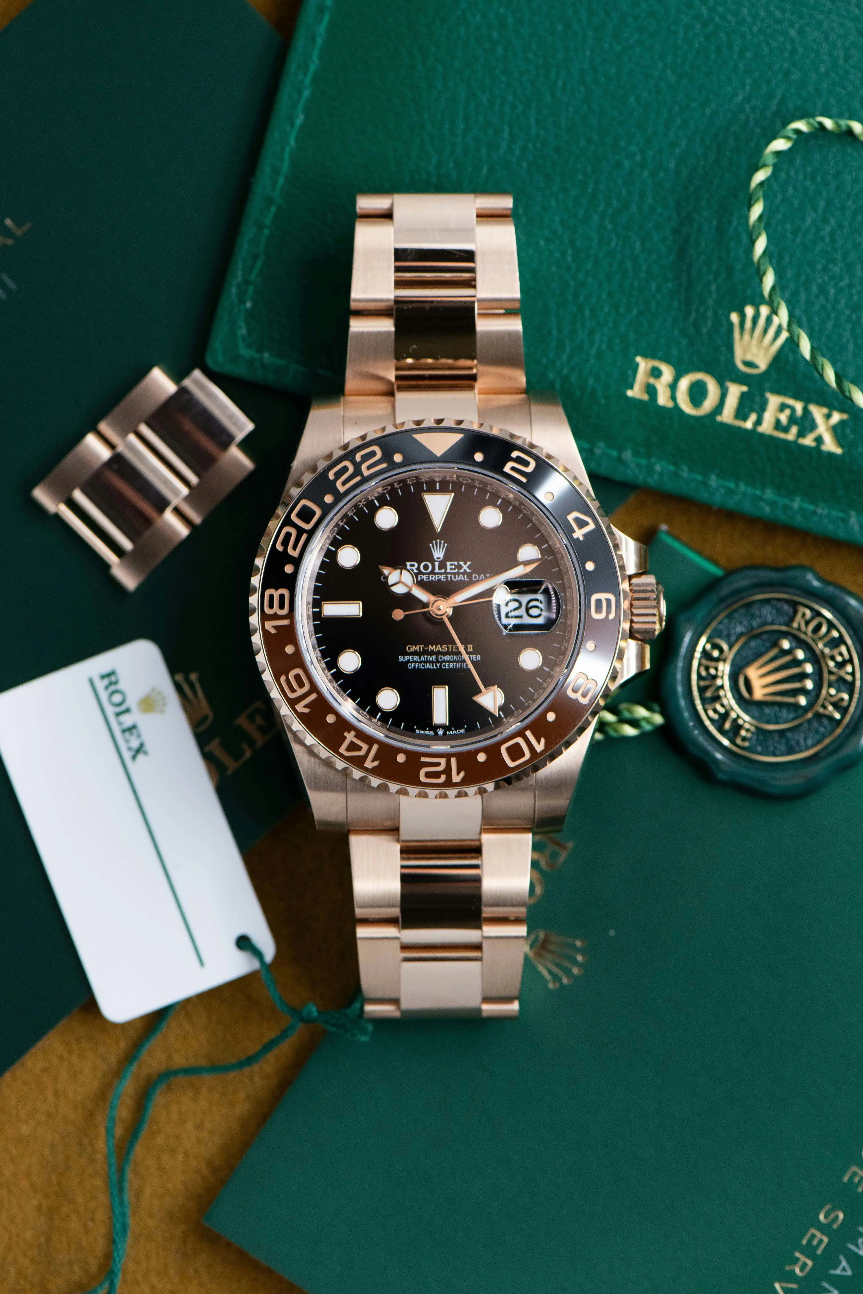 Rolex GMT-Master II 126715CHNR 40mm Rose gold Black 9