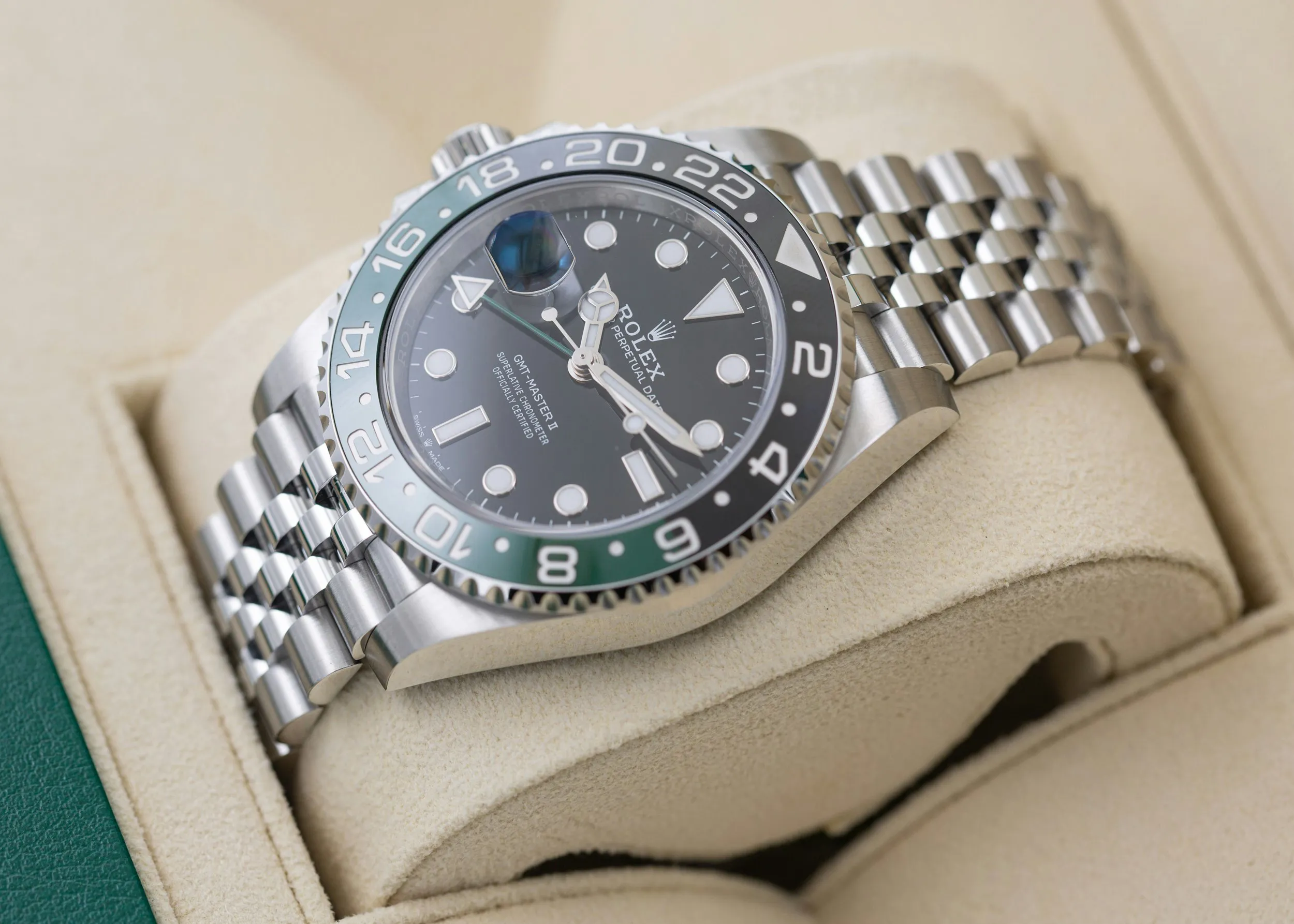 Rolex GMT-Master II 126720VTNR 40mm Stainless steel Black 2