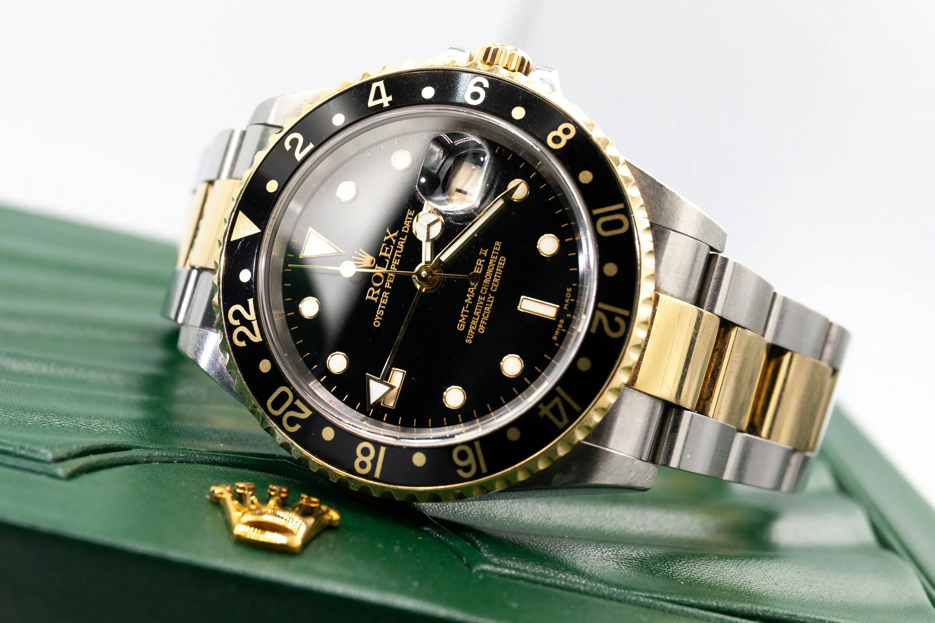 Rolex GMT-Master II 16713 40mm Yellow gold and Stainless steel Black 1