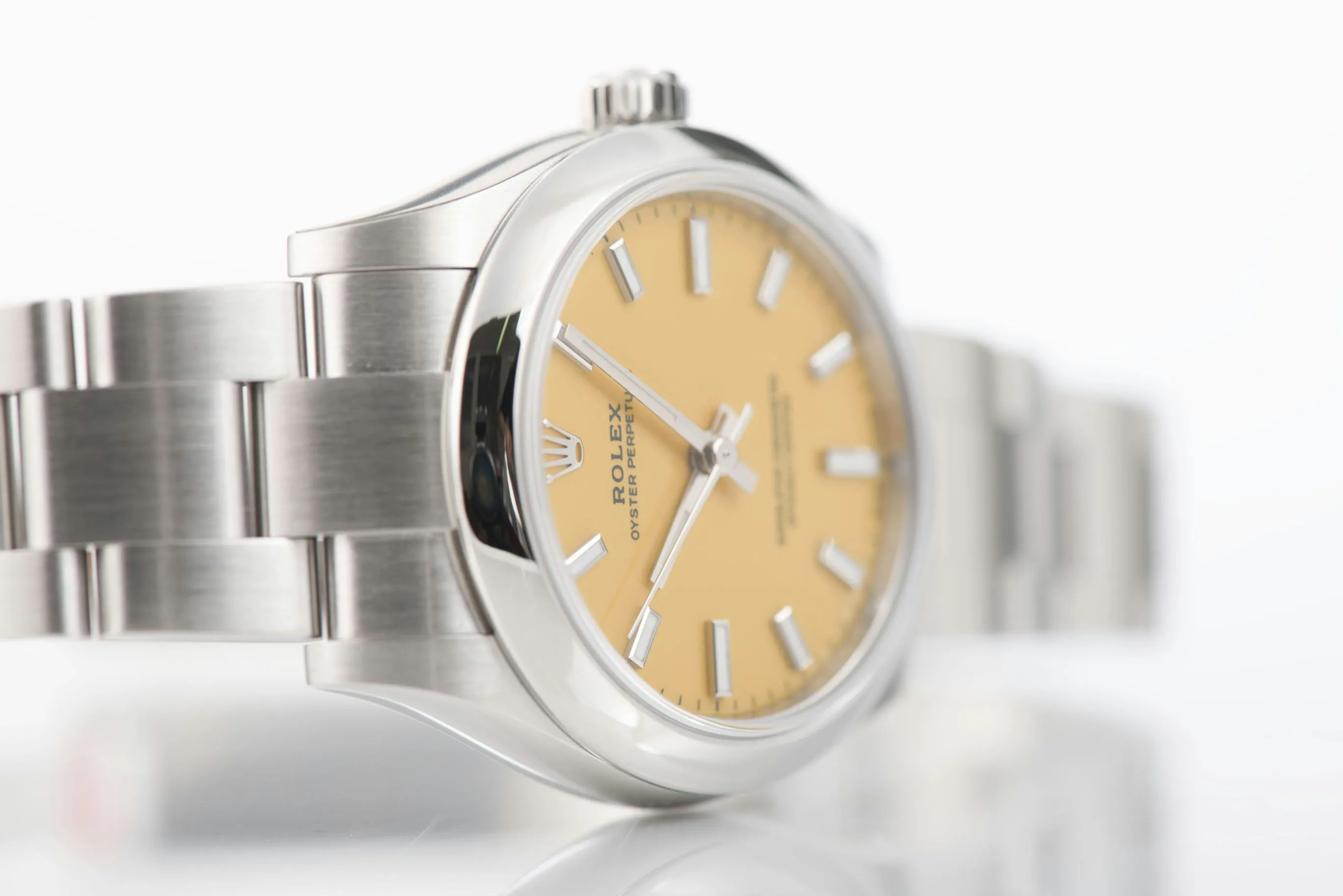 Rolex Oyster Perpetual 31 277200 31mm Stainless steel Yellow 5