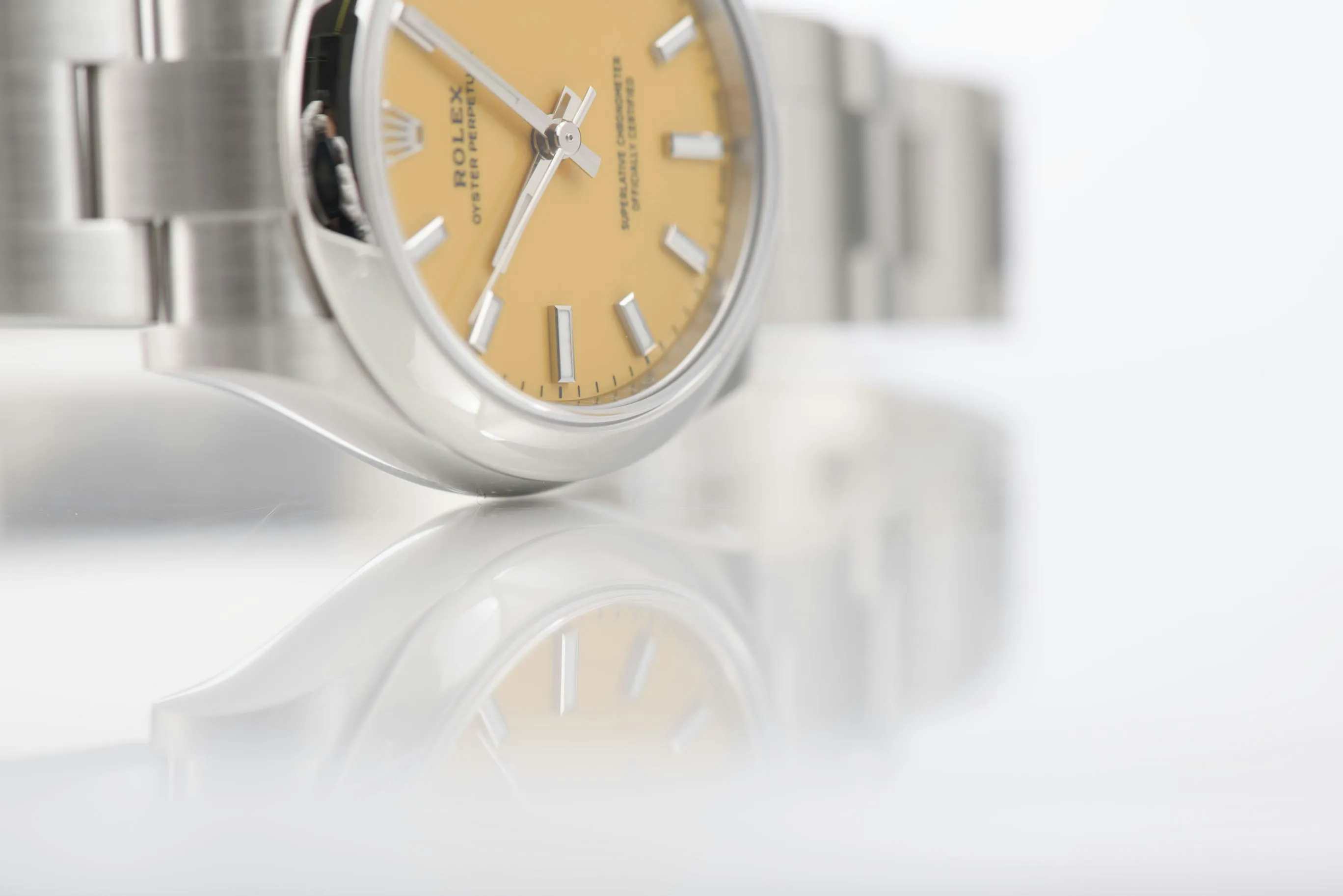 Rolex Oyster Perpetual 31 277200 31mm Stainless steel Yellow 6