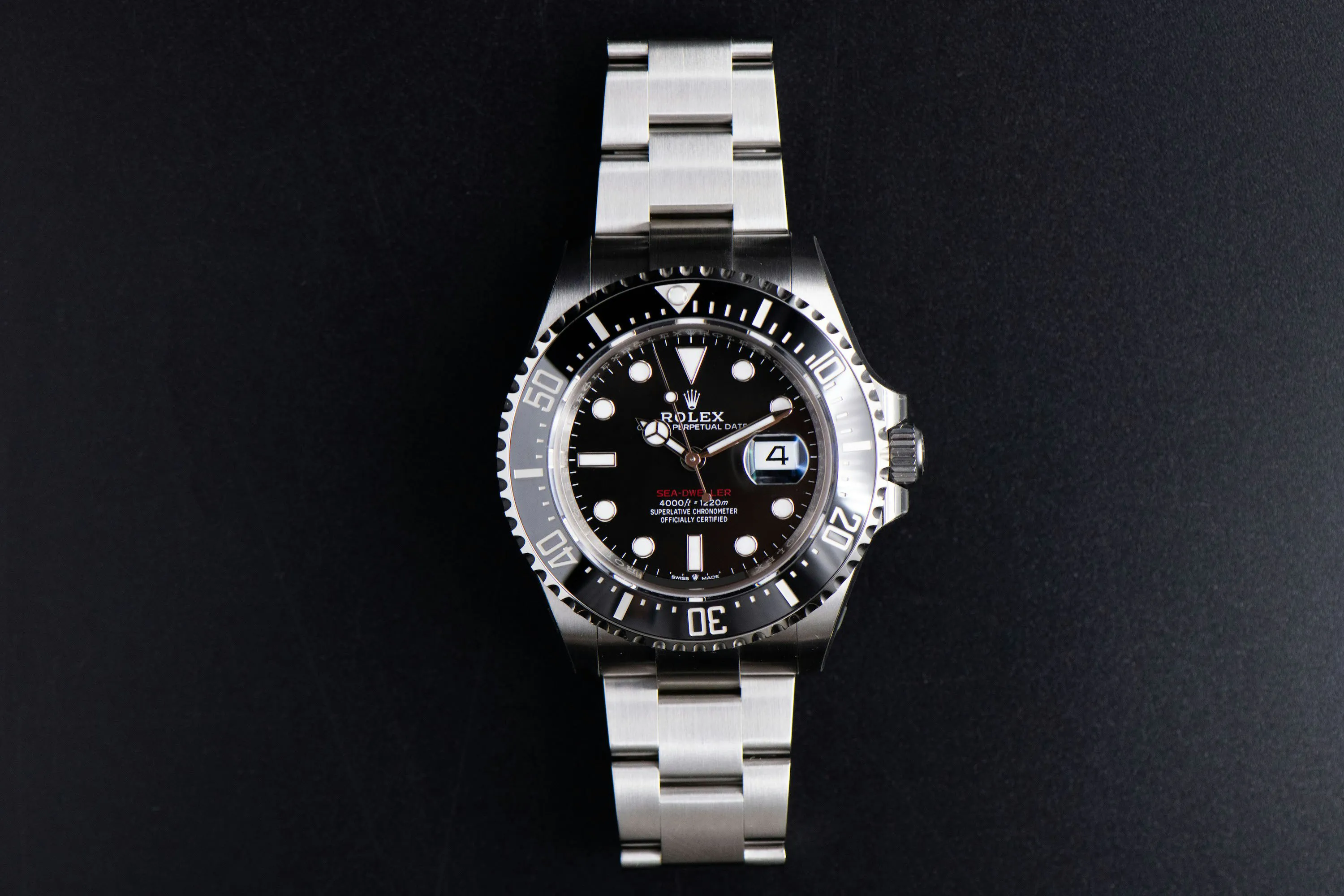 Rolex Sea-Dweller 126600 43mm Stainless steel Black