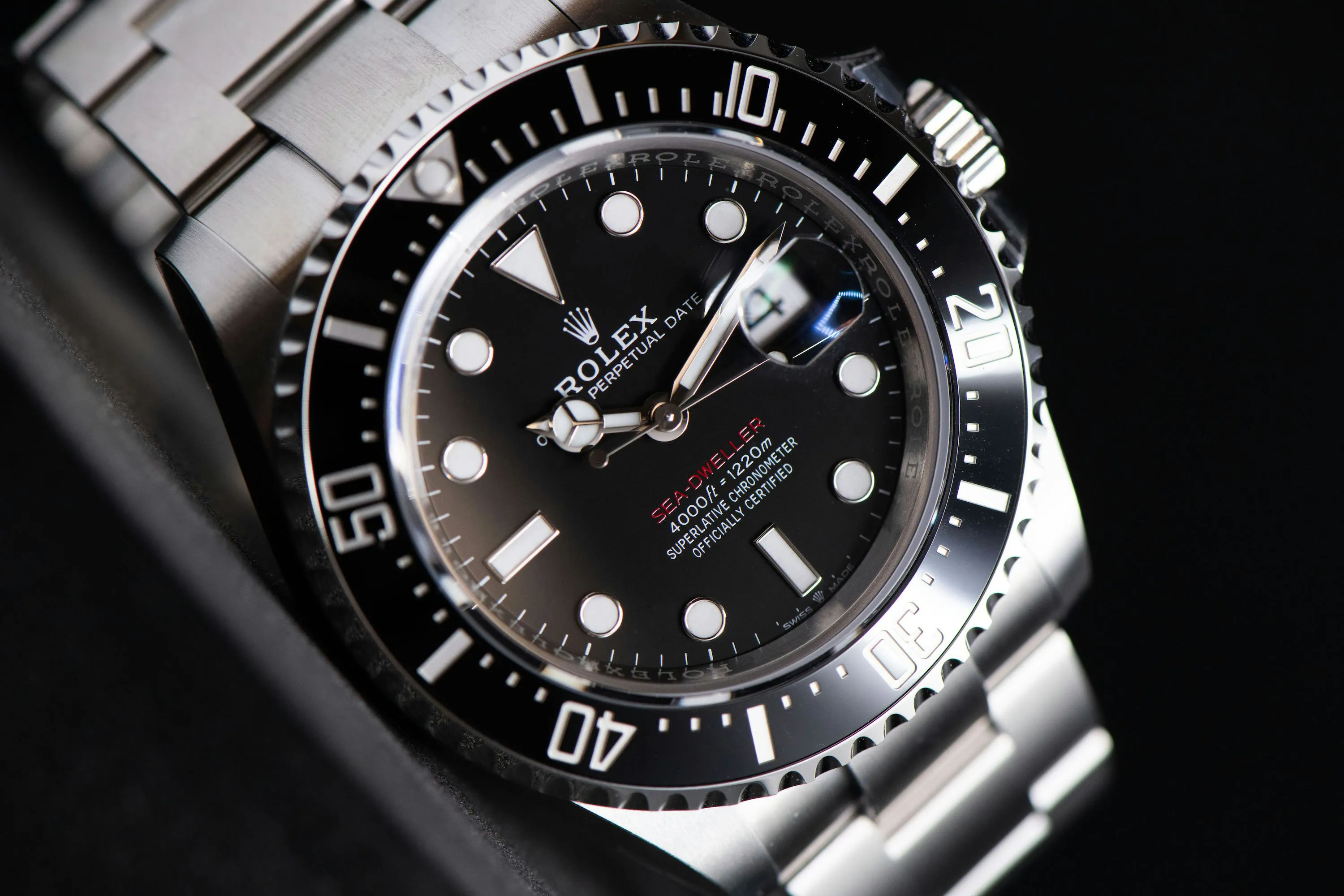 Rolex Sea-Dweller 126600 43mm Stainless steel Black 3