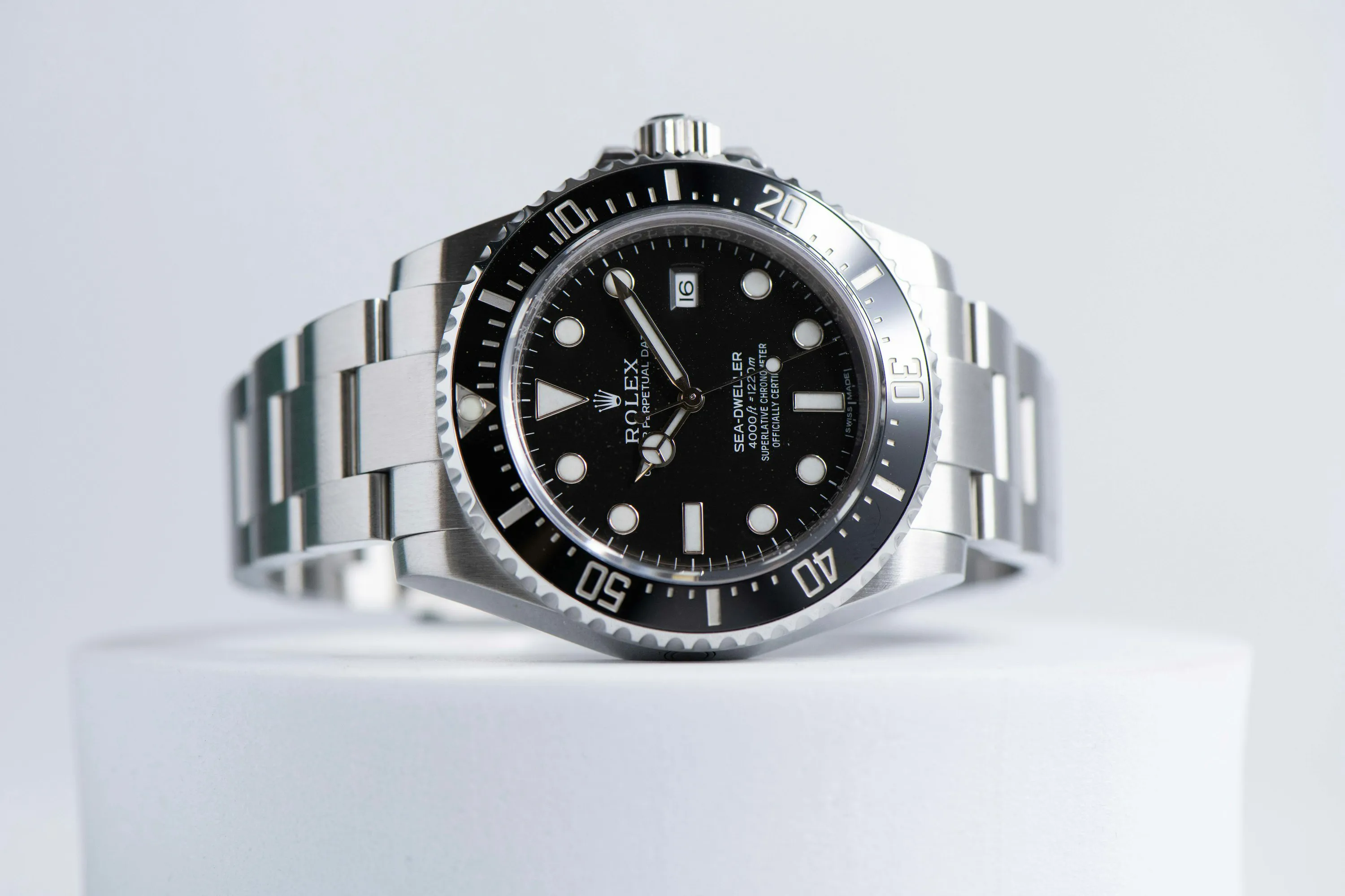 Rolex Sea-Dweller 116600 40mm Stainless steel Black 2