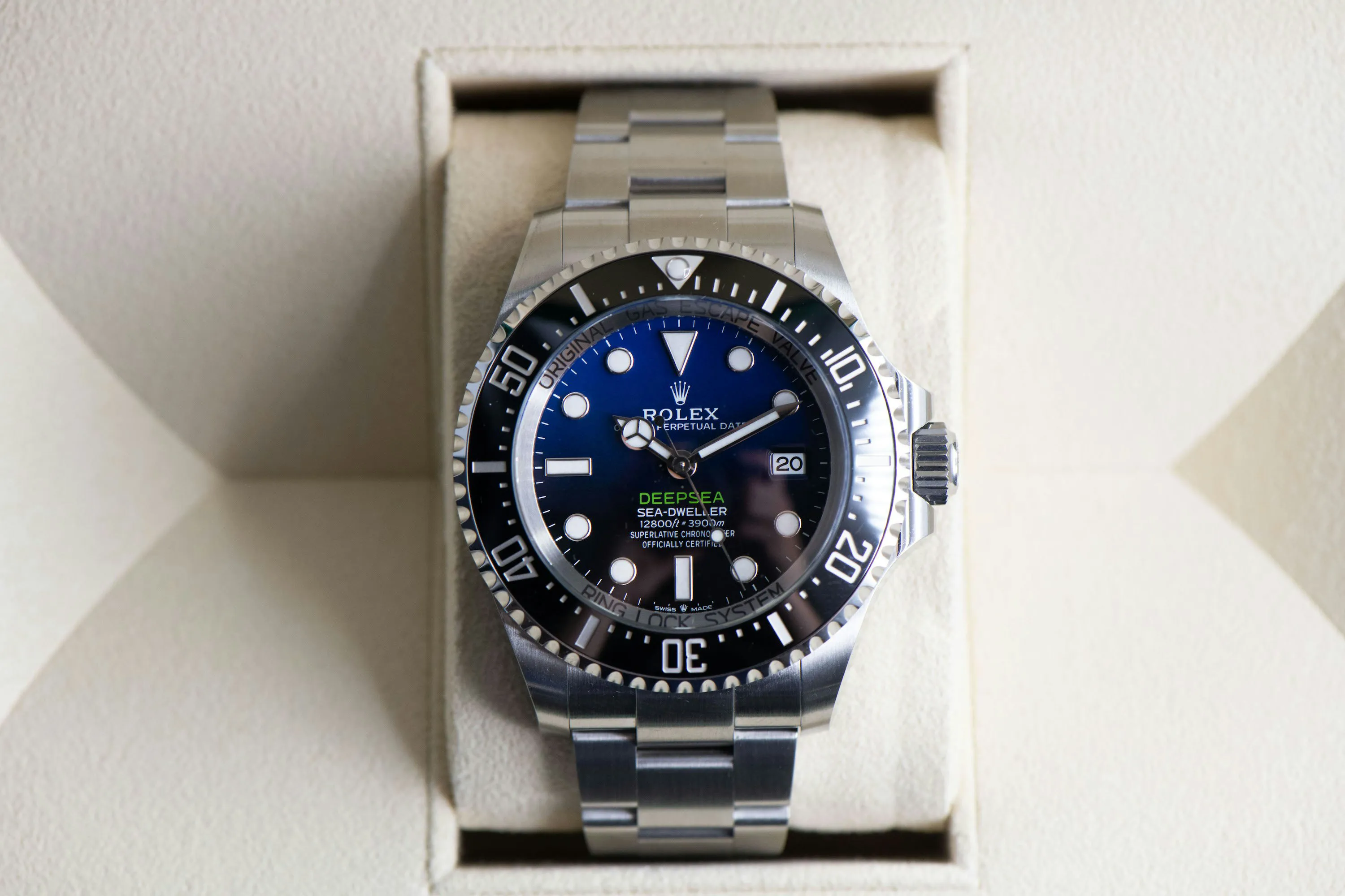 Rolex Sea-Dweller Deepsea 136660 44mm Stainless steel Blue