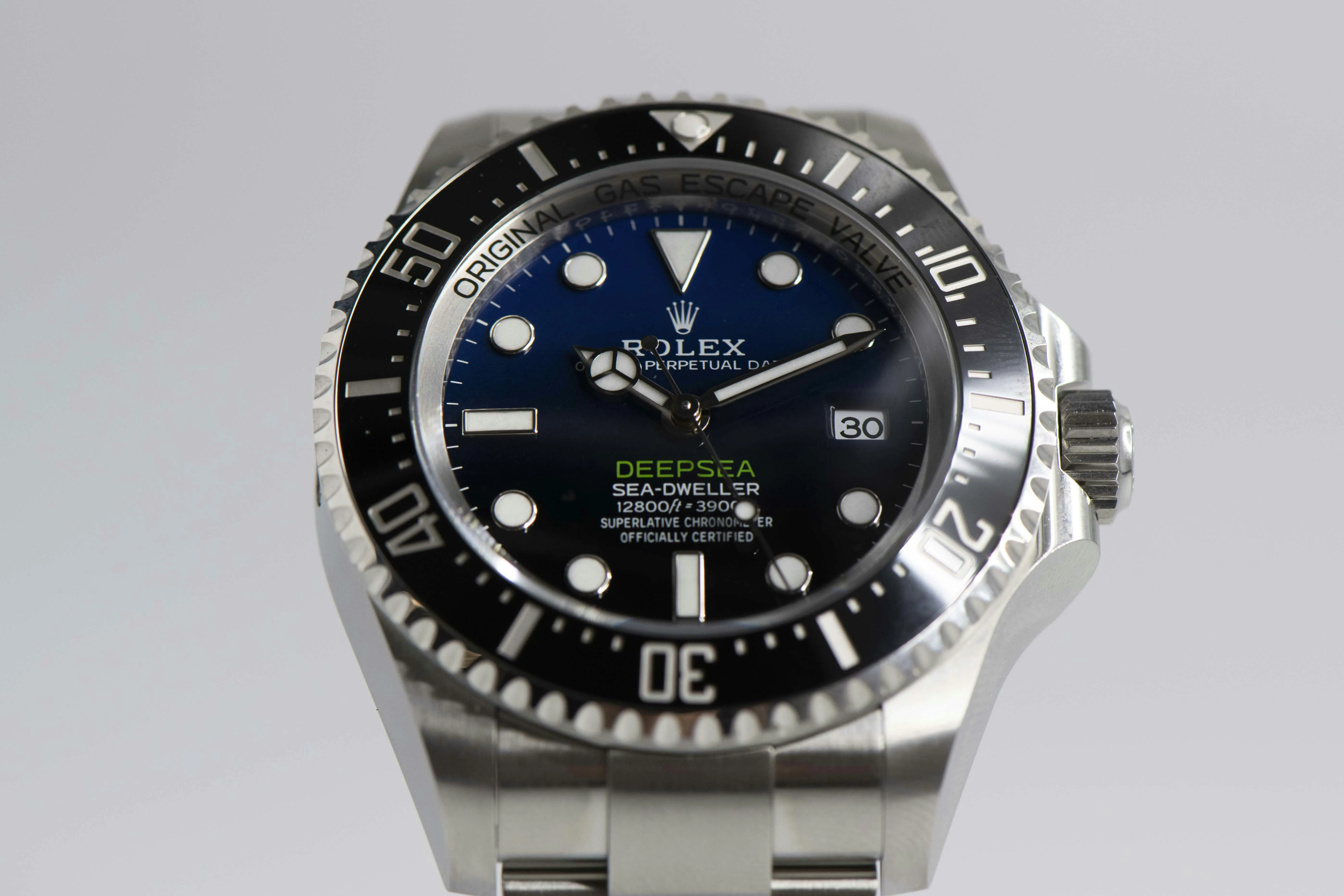 Rolex Sea-Dweller Deepsea 136660 44mm Stainless steel Blue 3