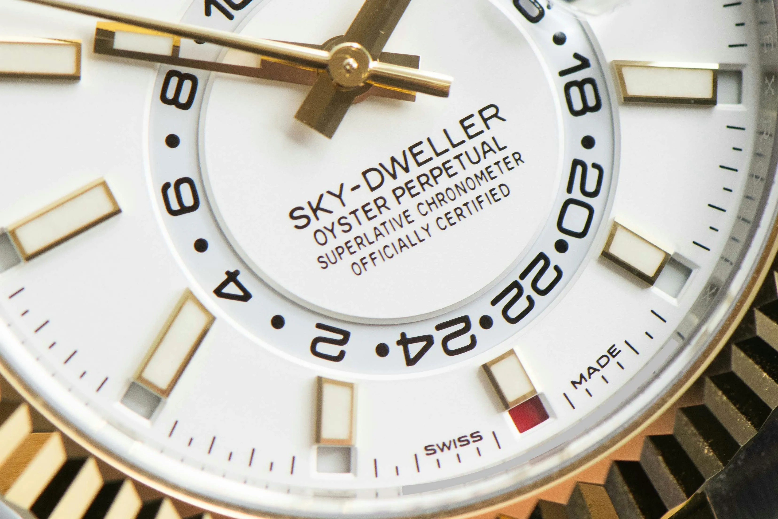 Rolex Sky-Dweller 362933 42mm Yellow gold and Stainless steel White 2