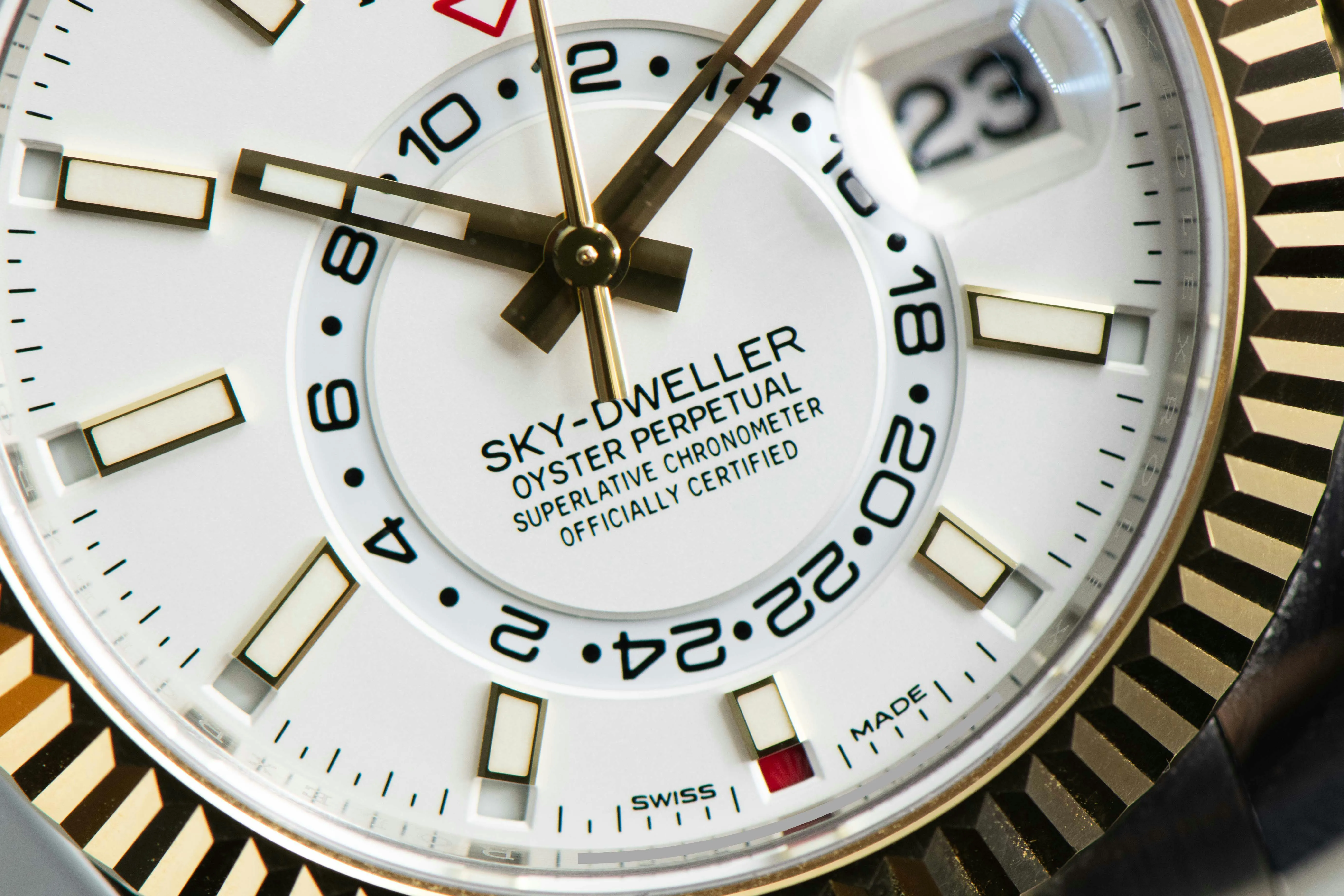 Rolex Sky-Dweller 362933 42mm Yellow gold and Stainless steel White 5